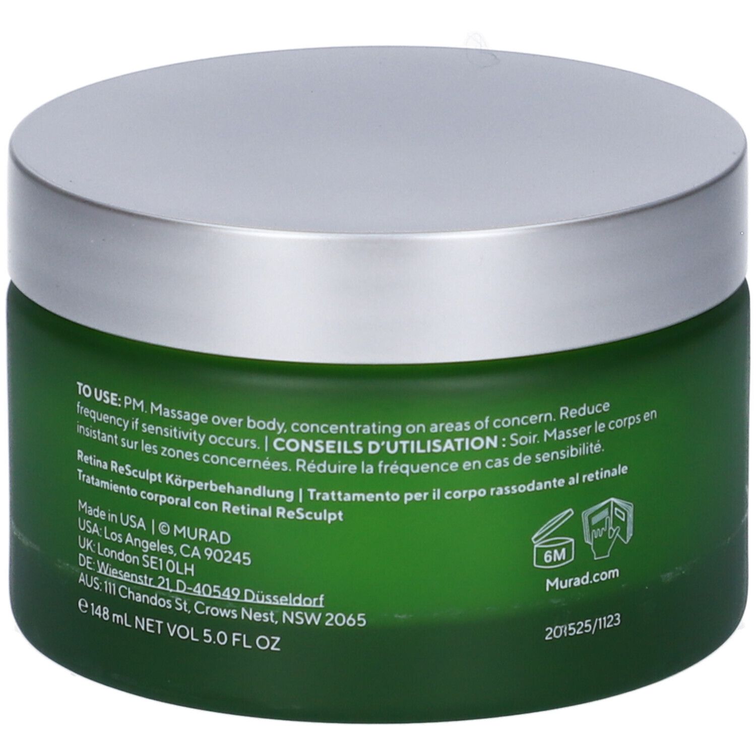 Vaso verde con coperchio argentato. Retro con testo e loghi.