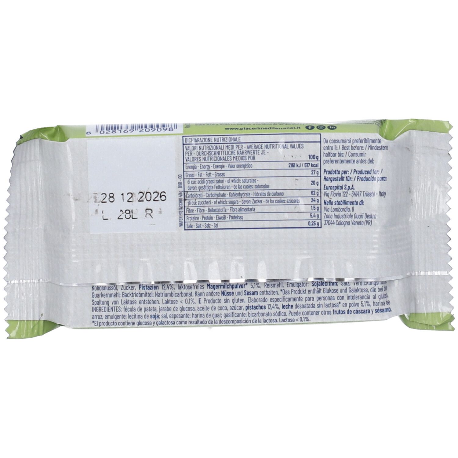 Retro della confezione Piaceri Mediterranei Wafer Pistacchio. Contiene informazioni nutrizionali e lista ingredienti. Scadenza.