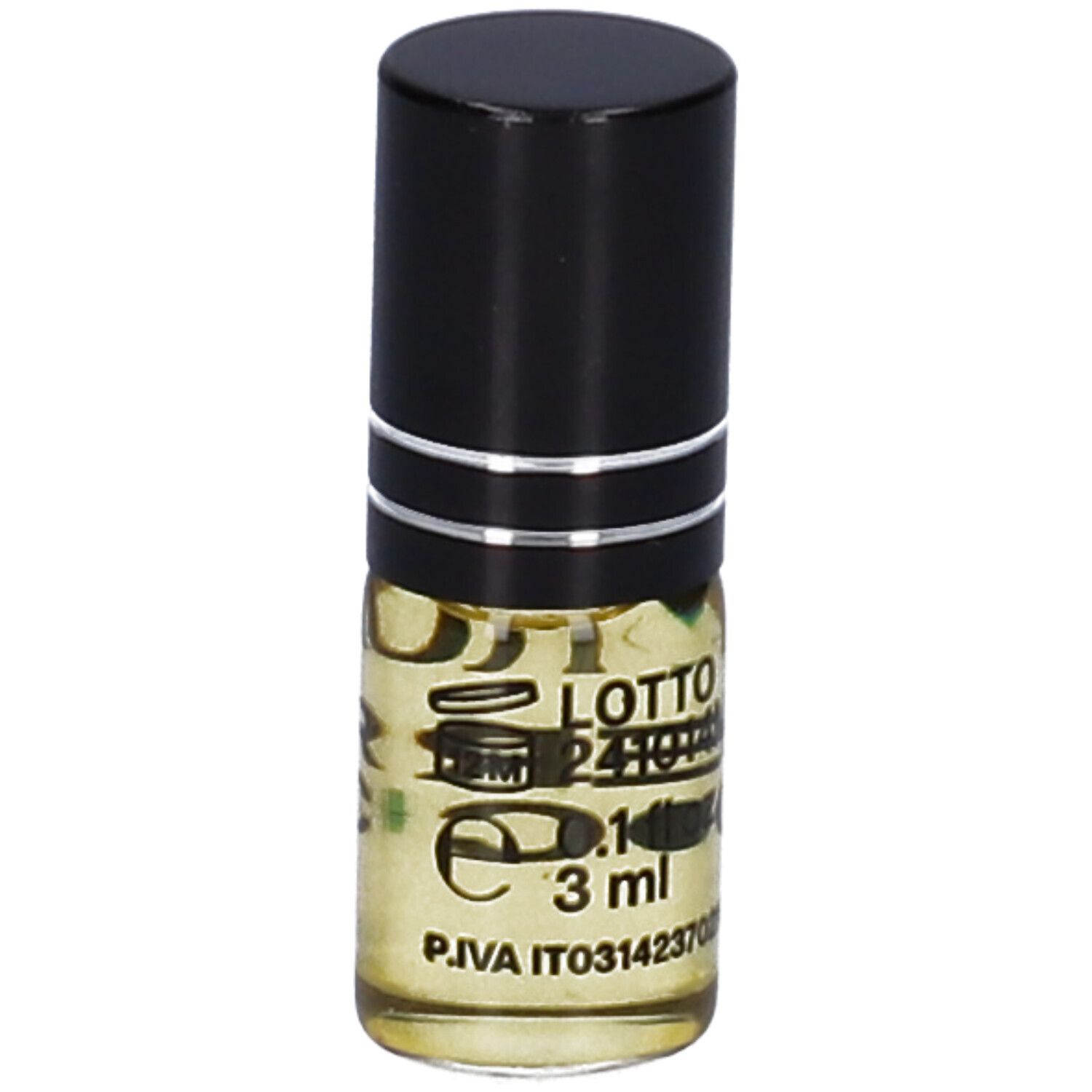 Piccolo flacone cilindrico con tappo nero. Scritta: FIERCE FOCUS. Etichetta con testo. Liquido giallastro.