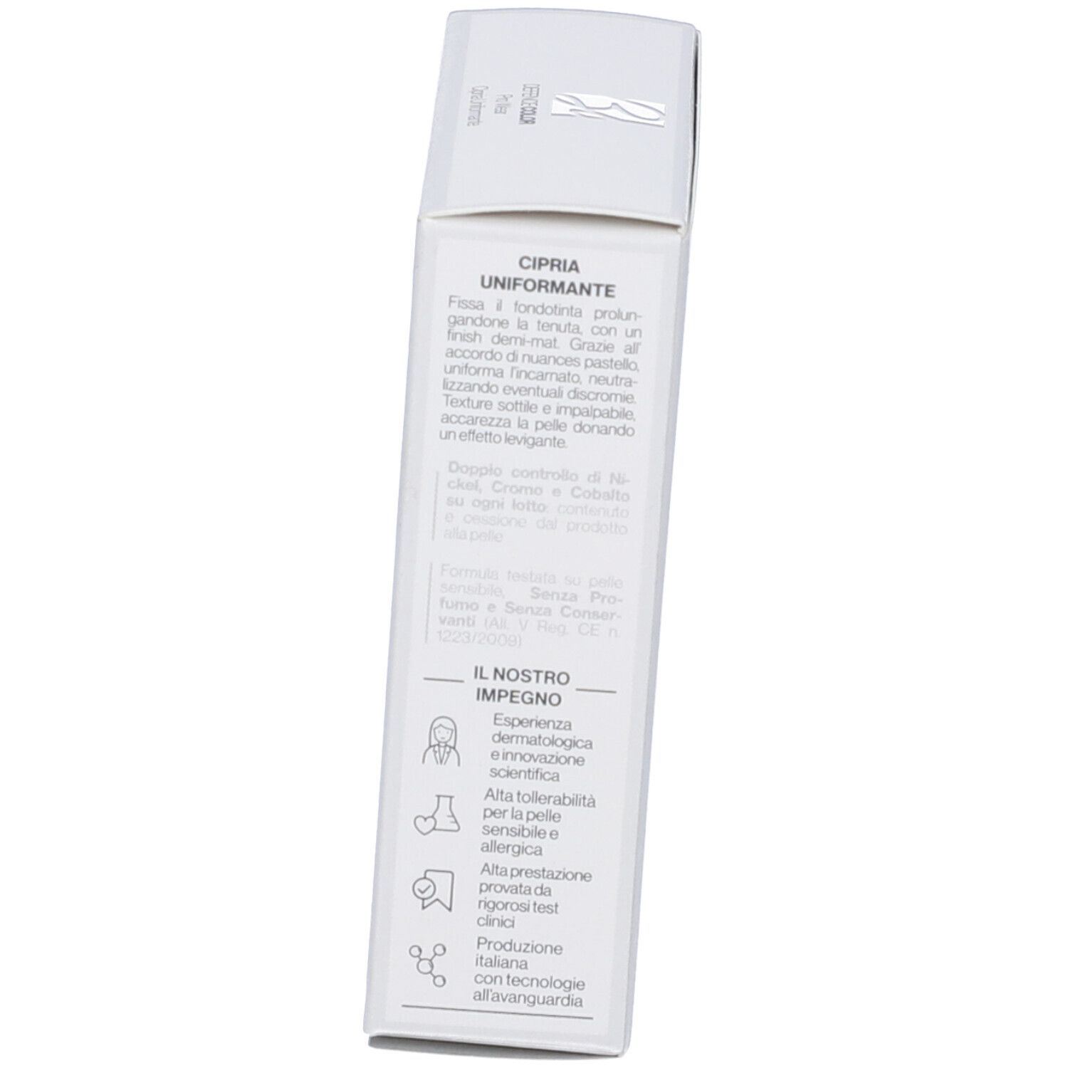 Confezione bianca, vista laterale. Testo: CIPRIA UNIFORMANTE, dermatologicamente testato, Made in Italy.