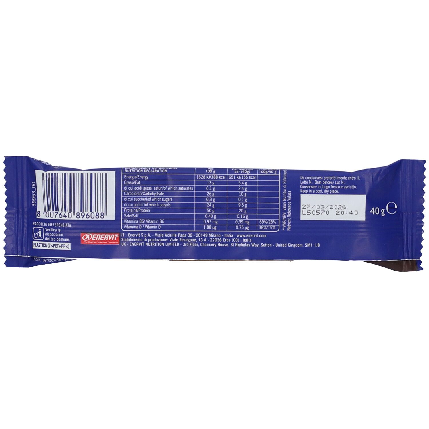 Retro della confezione della barretta proteica Enervit. Contiene informazioni nutrizionali, codice a barre, data di scadenza e peso: 40g.