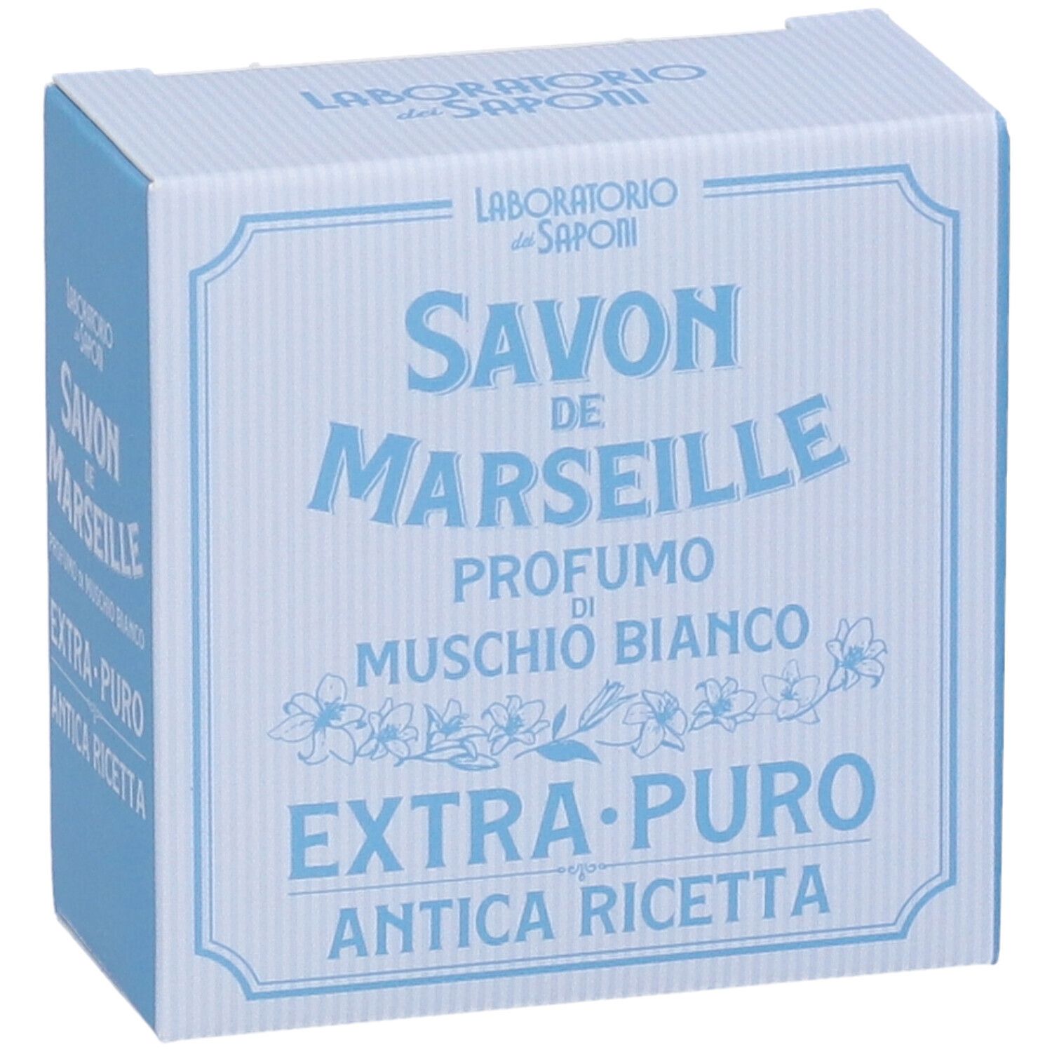 Scatola di cartone azzurra. Scritta: Savon de Marseille, Profumo di Muschio Bianco, Extra Puro, Antica Ricetta. Laboratorio dei Saponi.