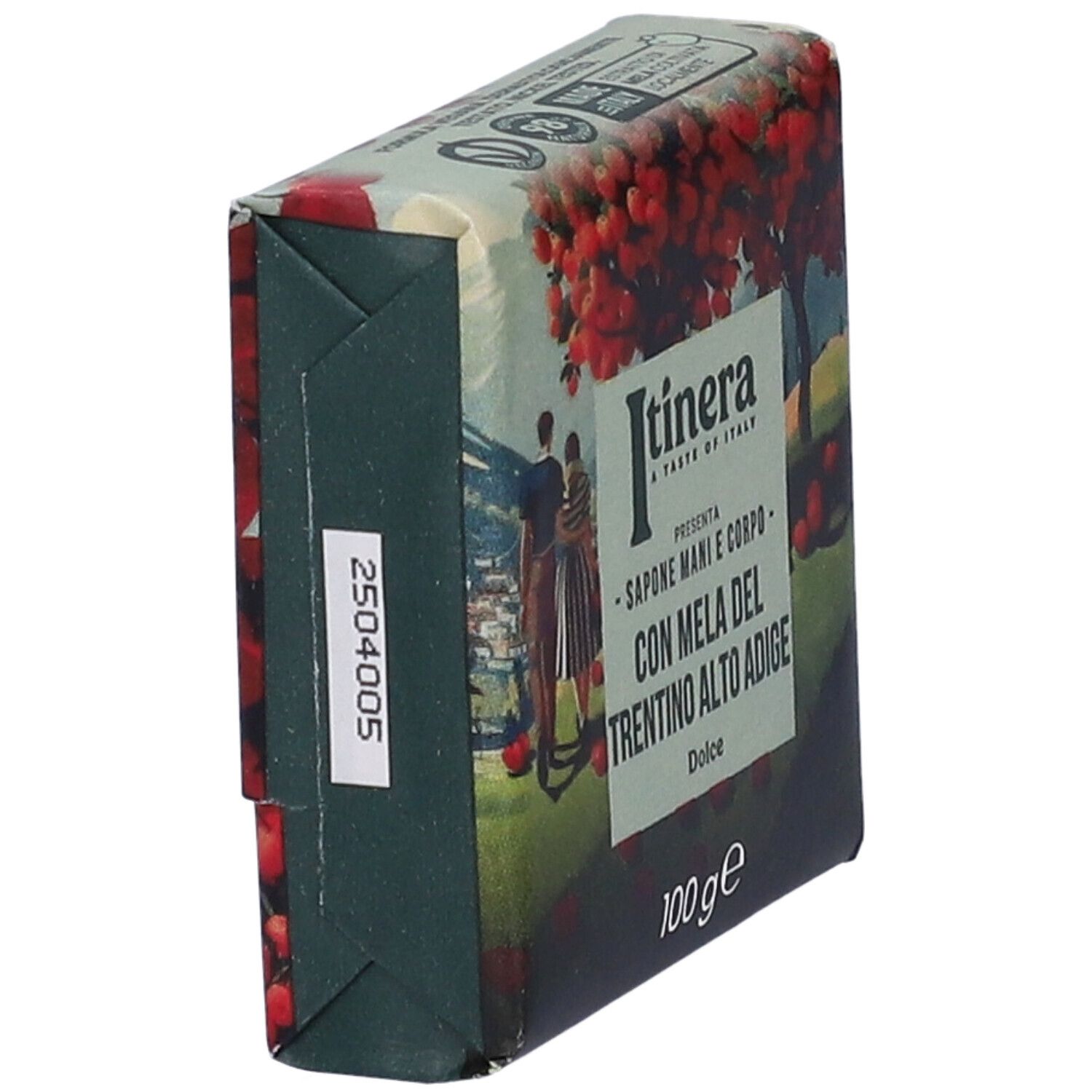 Sapone Itinera, obliquo di lato. Confezione con testo e illustrazione di mele. Scritta: Sapone Mani e Corpo con Mela del Trentino Alto Adige Dolce.