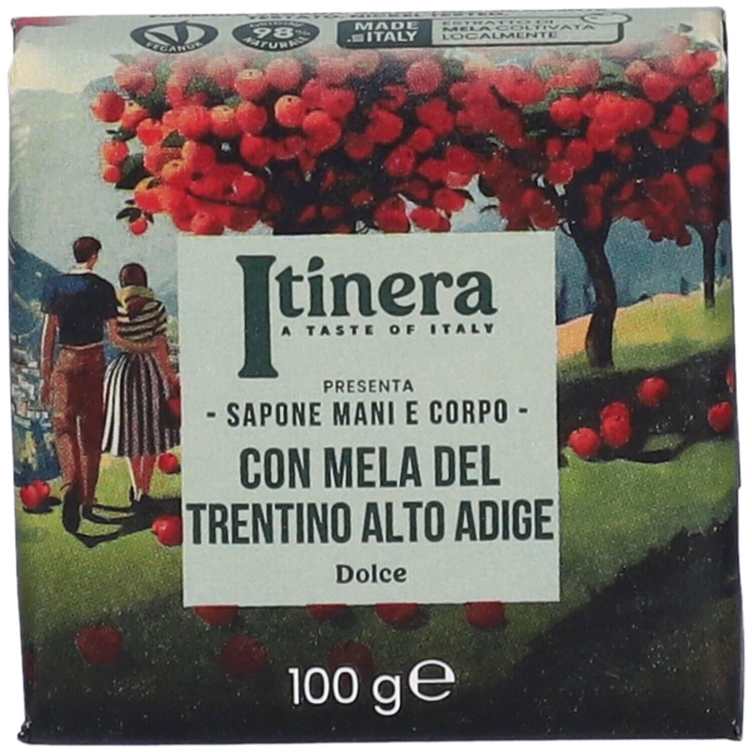 Sapone Itinera, vista dall'alto. Confezione con illustrazione di mele e persone. Testo: Sapone Mani e Corpo con Mela del Trentino Alto Adige Dolce.