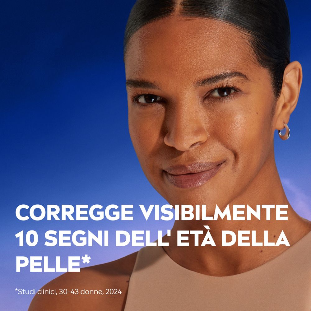 Donna con viso. Testo: Corregge visibilmente 10 segni dell'età della pelle.