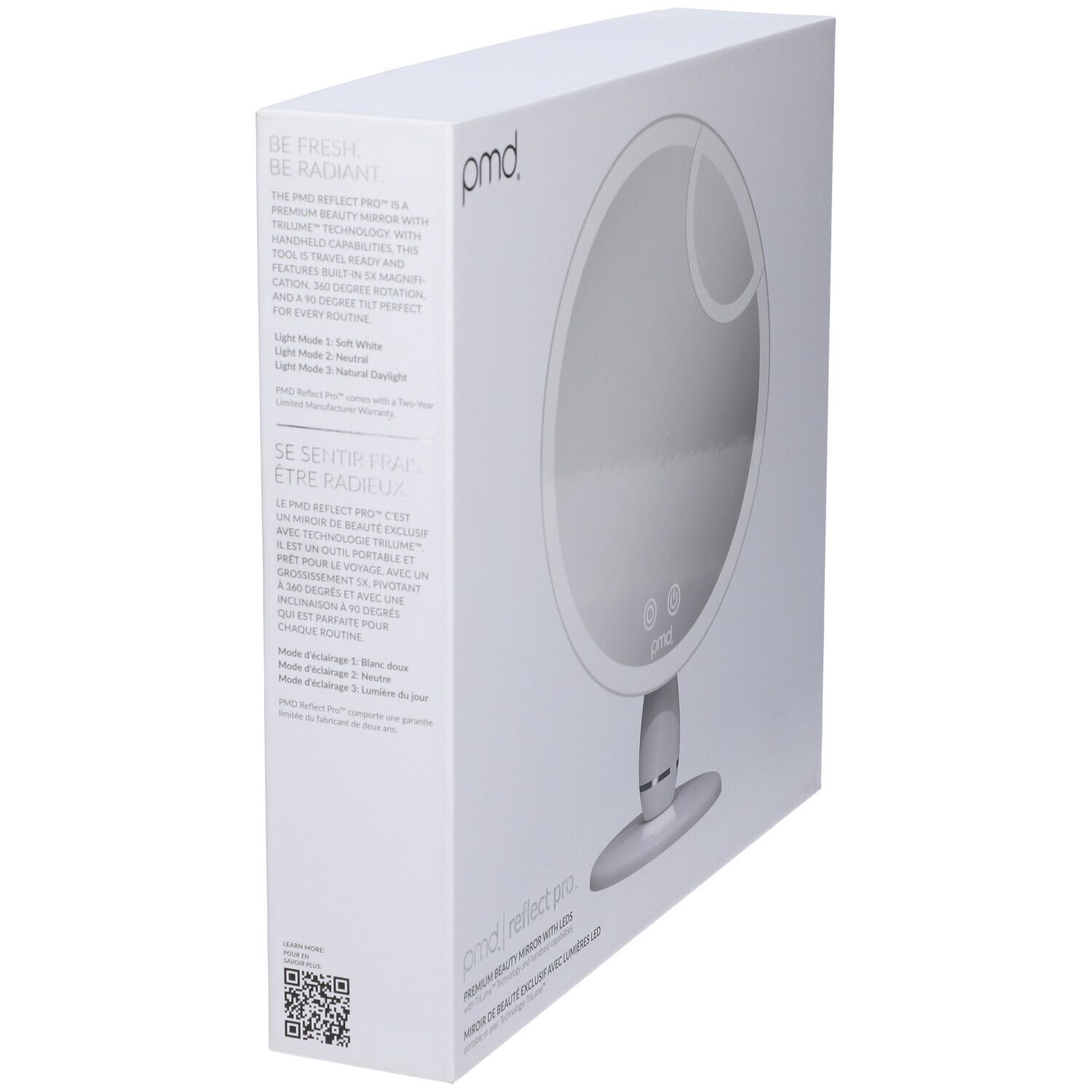 Confezione dello specchio cosmetico. Scatola bianca con immagine e testo del prodotto. Marchio: pmd.