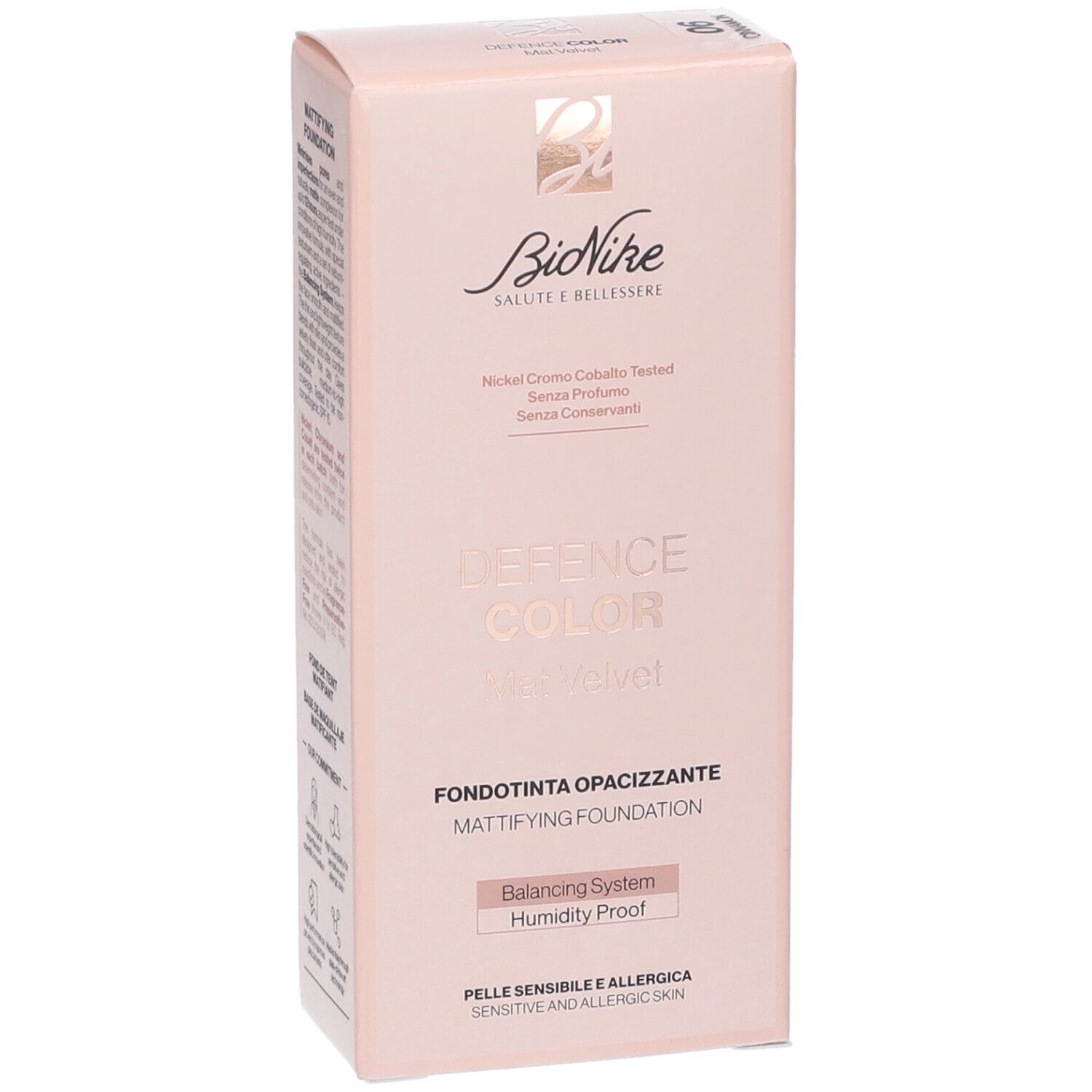 Bionike Defence Color Mat Velvet Fondotinta Opacizzante. Confezione rosa con dettagli prodotto e logo.