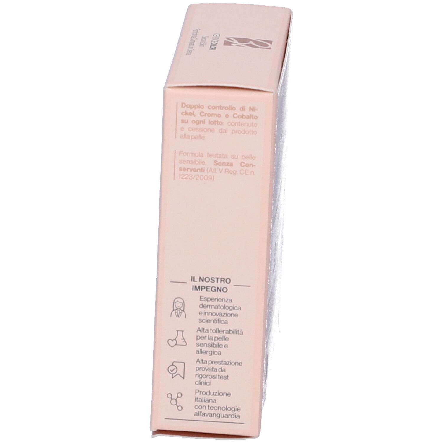 Confezione rosa con testo e icone italiane che evidenziano esperienza dermatologica e test clinici.