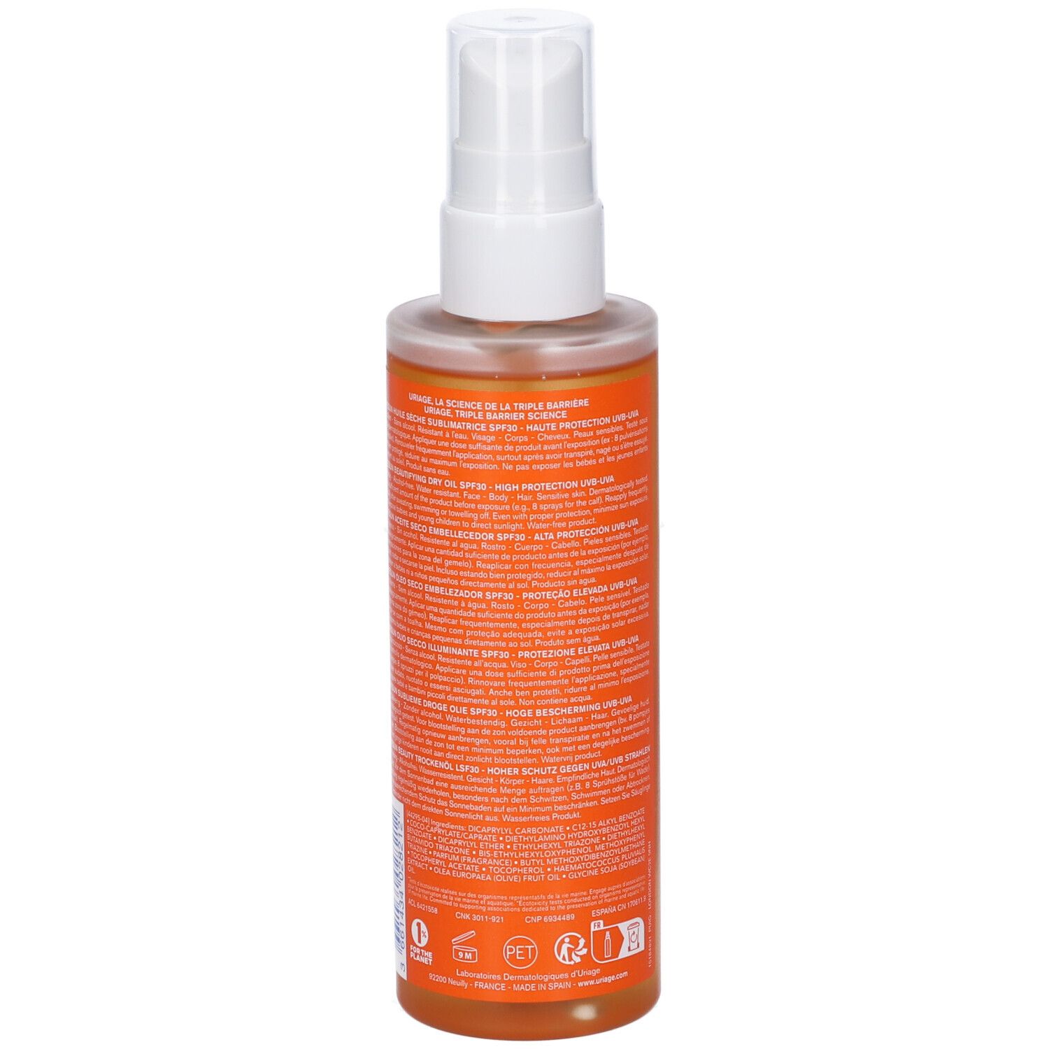 Flacone spray di olio solare. Liquido arancione, erogatore bianco. Etichetta con testo.