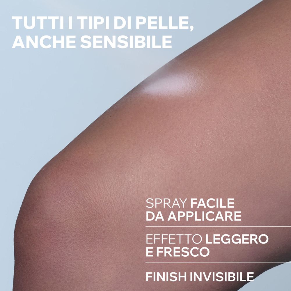 Applicazione dello spray Uriage Bariesun sulla pelle, finish invisibile.