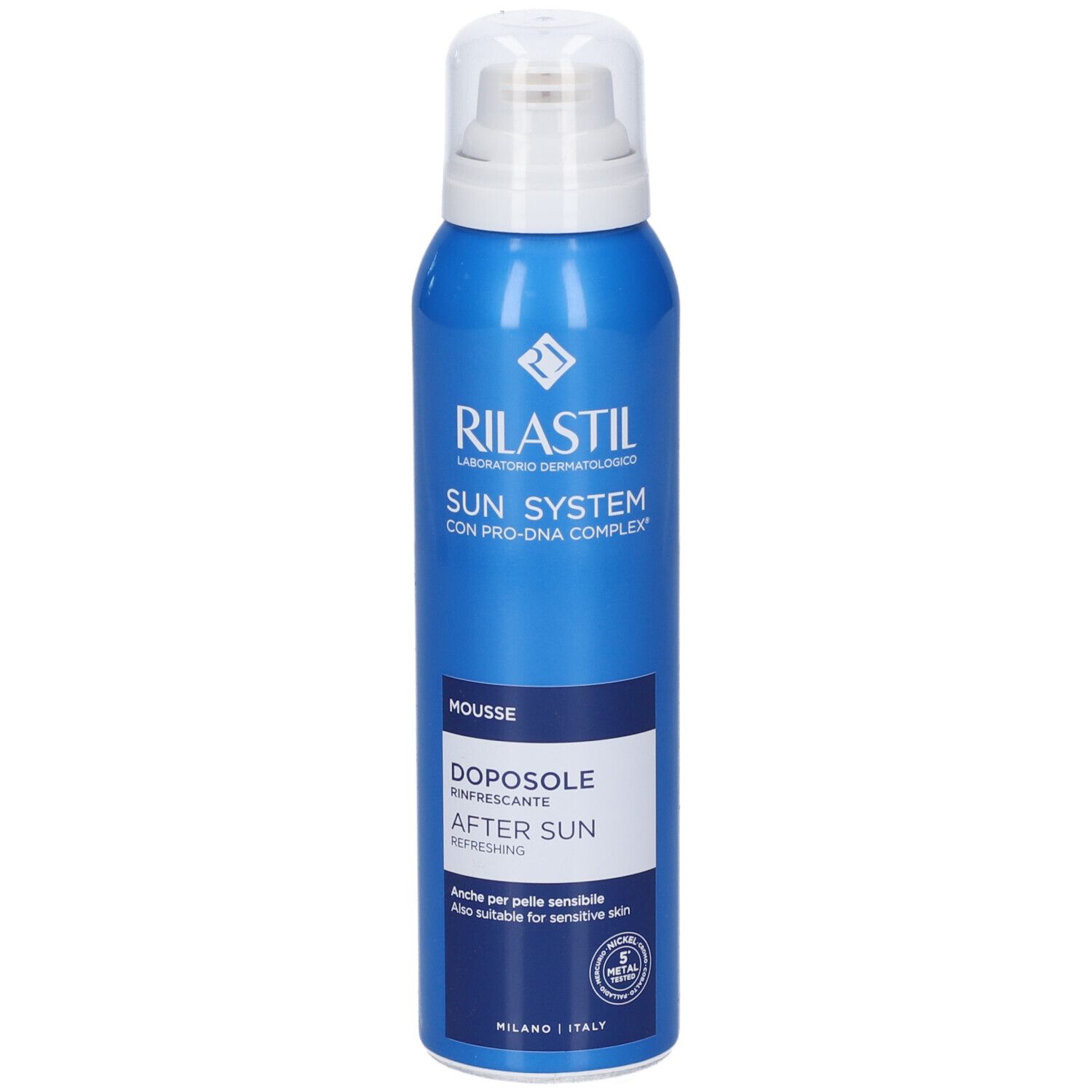 Bomboletta spray blu. Rilastil Sun System Mousse Doposole. Testo: Sun System, Mousse, After Sun, adatto anche a pelli sensibili.