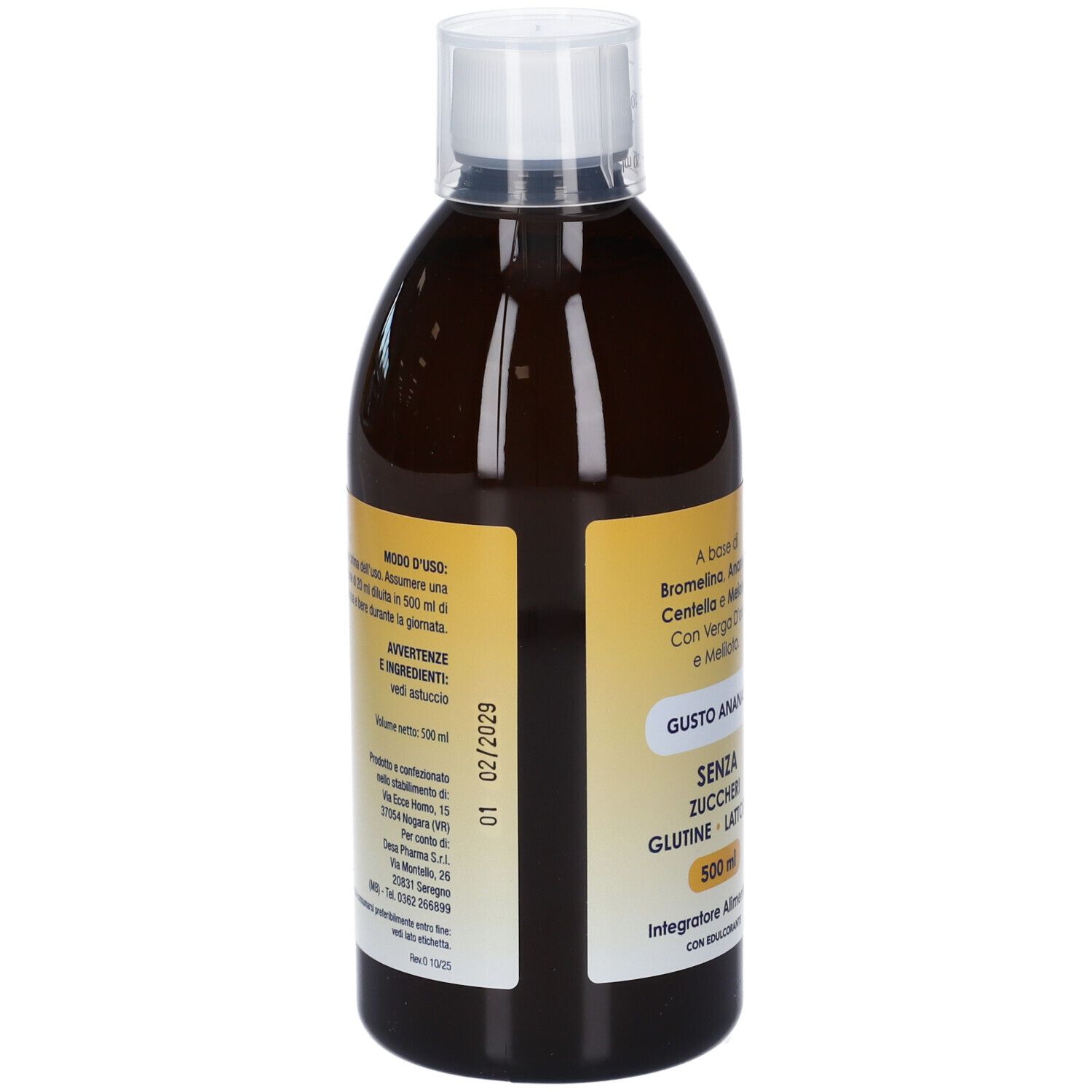 Retro di una bottiglia di liquido marrone. Etichetta con ingredienti, istruzioni per l'uso e scadenza.
