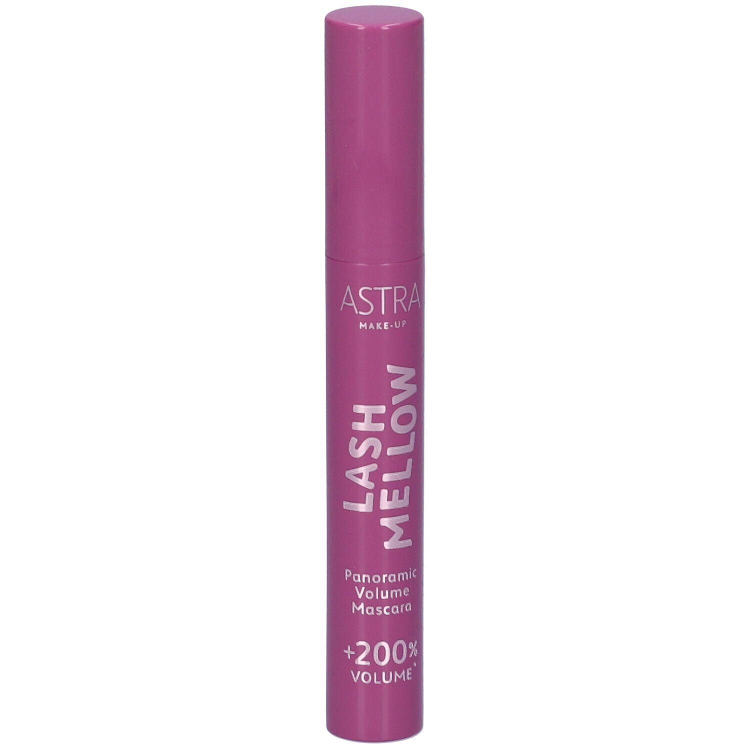 Tubo di mascara viola. Testo: ASTRA MAKE-UP, LASH MELLOW, Panoramic Volume Mascara, +200% VOLUME. Sfondo bianco.