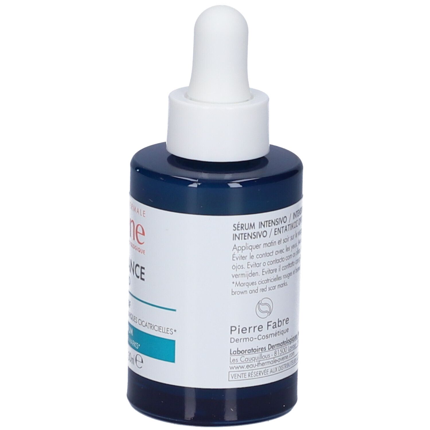 Flacone blu scuro con applicatore bianco. Lato con testo. Produttore: Pierre Fabre. Prodotto: Cleanance Comedomed.