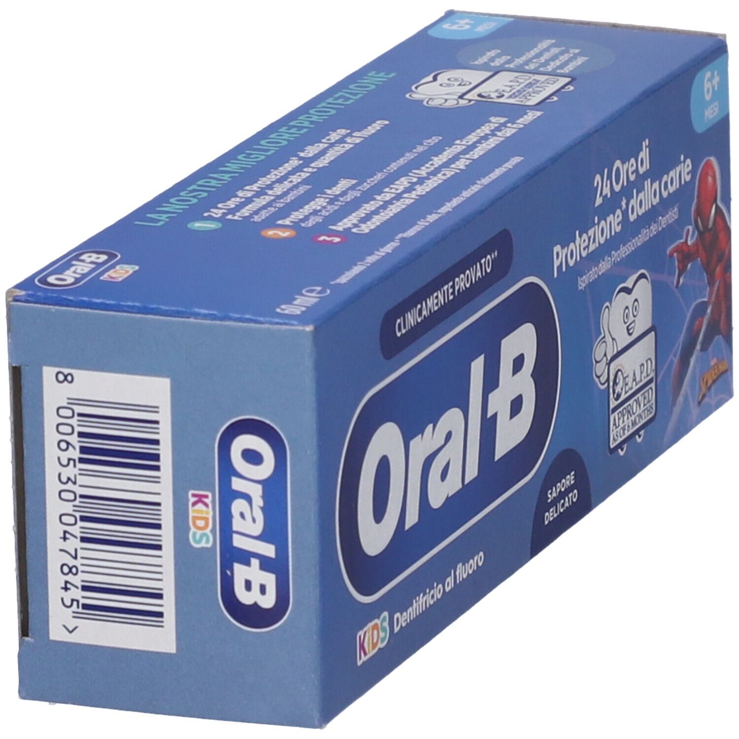 Scatola blu di dentifricio Oral-B Kids. Codice a barre e logo Oral-B. Testo: 24 ore di protezione dalla carie, 6+ anni, clinicamente testato.