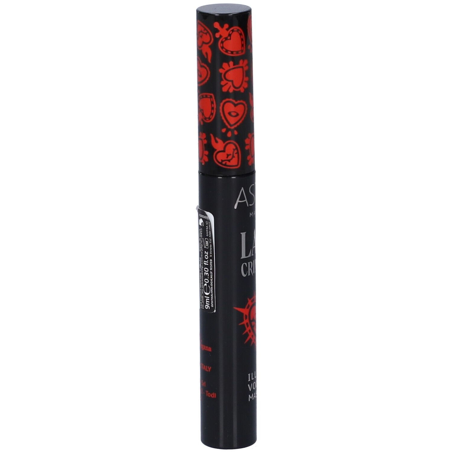 Tubo mascara nero con motivo a cuori rossi sul tappo e scritte rosse. Contiene 9ml.