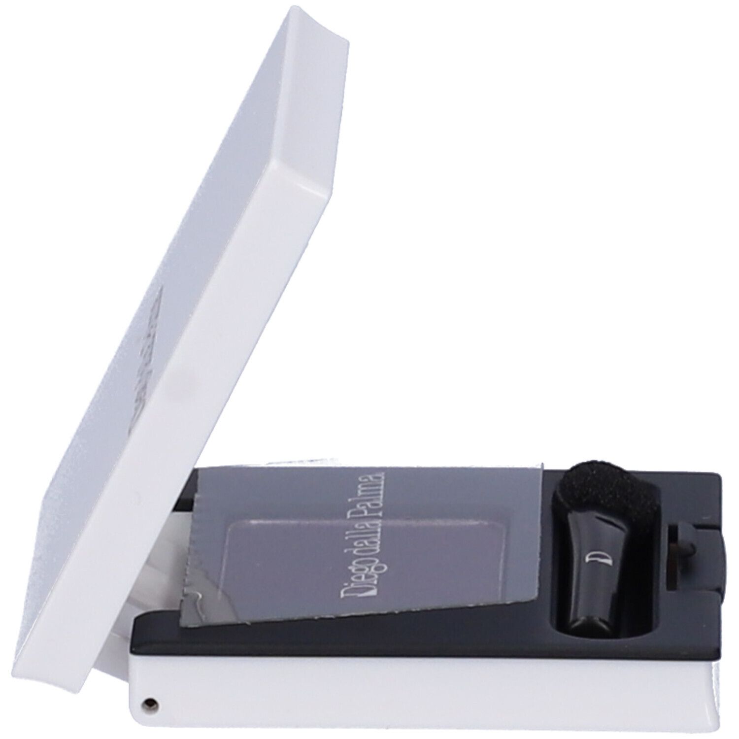 Confezione bianca aperta con palette ombretto viola scuro, specchio e applicatore. Marchio Diego dalla Palma.