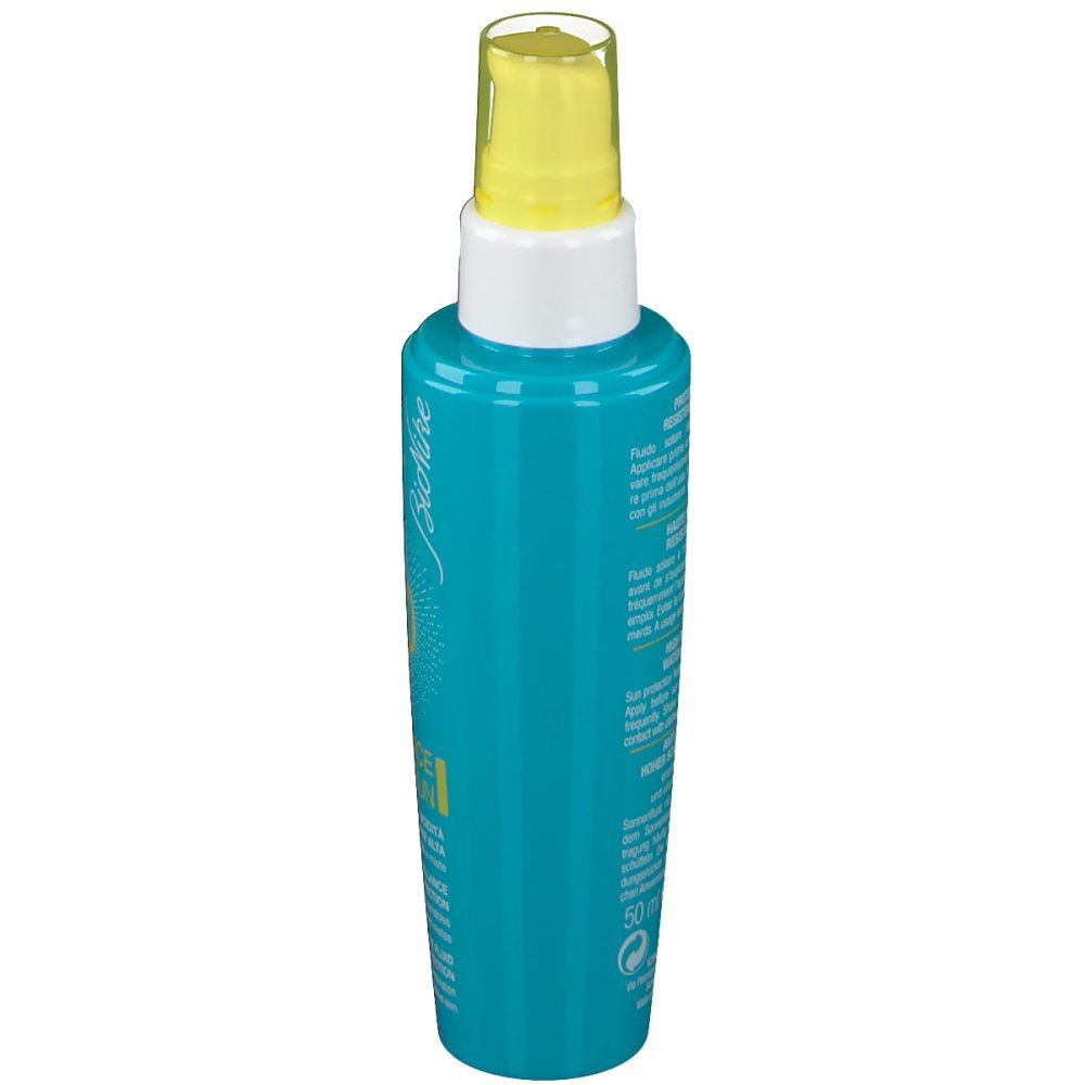 Flacone turchese con erogatore giallo. Testo laterale. Logo Bionike. 50 ml.