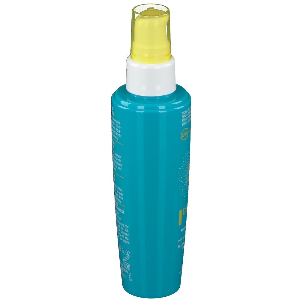 Flacone turchese con erogatore giallo. Testo laterale. Logo Bionike. 50 ml.