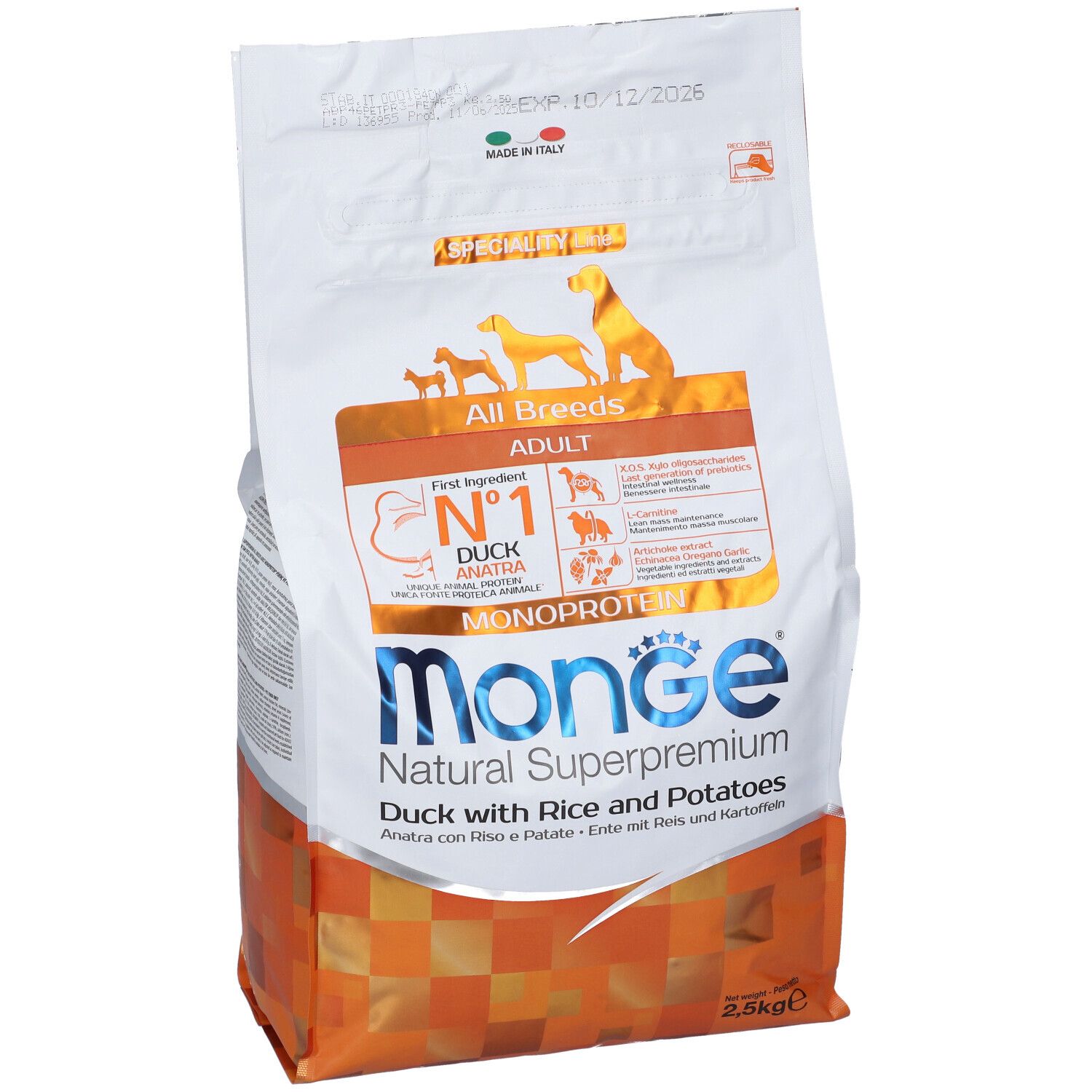 Sacco di cibo per cani. Scritto: Monge, Natural Superpremium, Anatra con riso e patate. Immagine di cani. 2,5 kg.