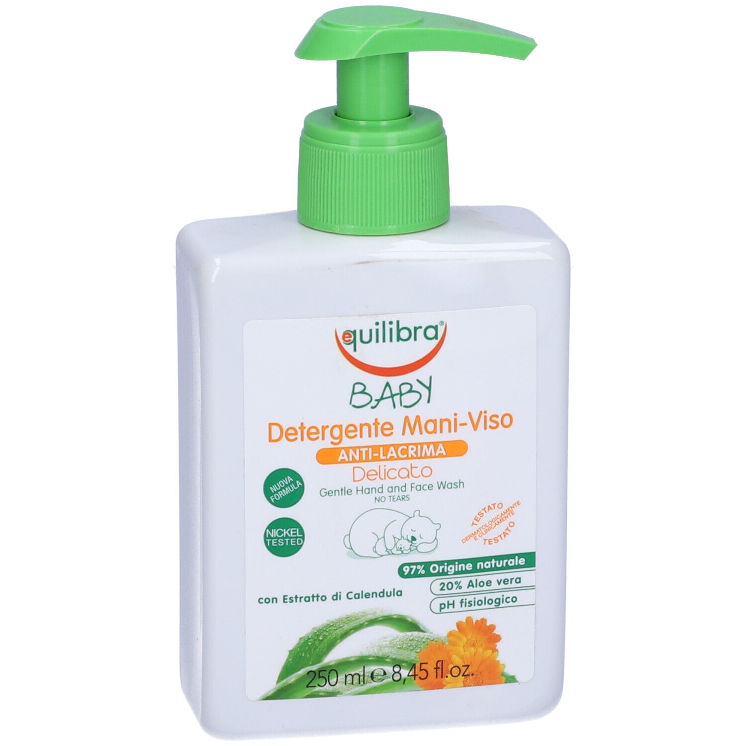 Dispenser bianco con pompetta verde. Scritta: Equilibra Baby Detergente Mani-Viso Anti-Lacrima. 250 ml.