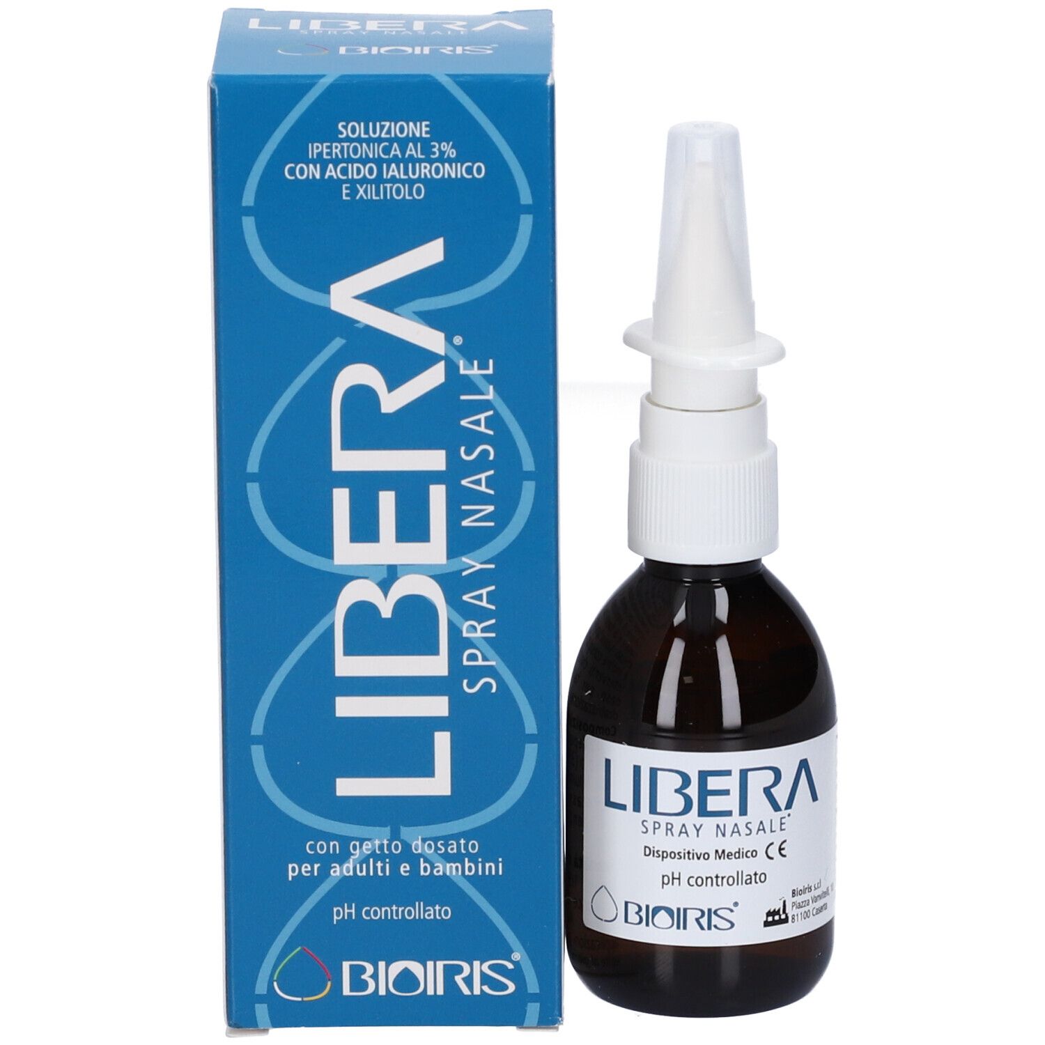 Confezione: scatola blu e flacone marrone con erogatore bianco. Scritta: LIBERA SPRAY NASALE.