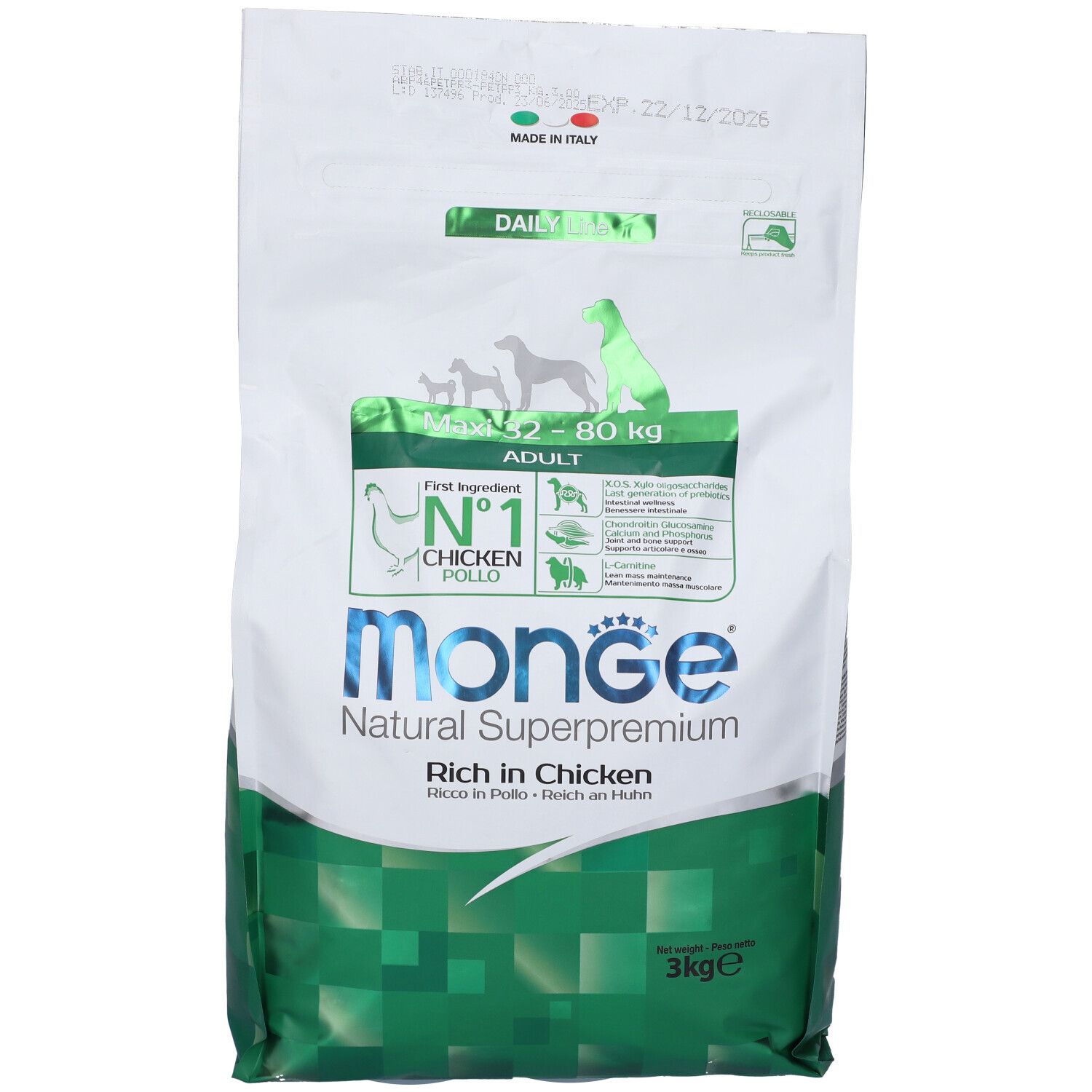 Sacchetto di cibo per cani Monge Natural Superpremium. Verde e bianco. Scritta: Monge, Natural Superpremium, Rich in Chicken, 3kg.