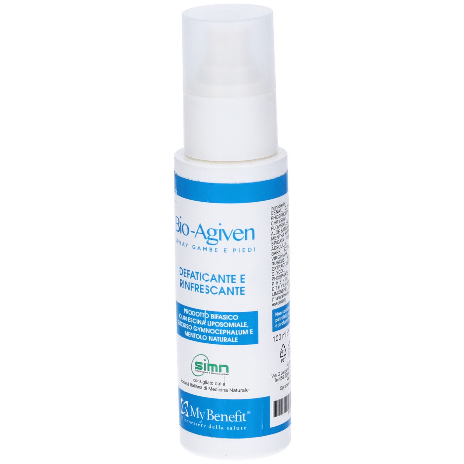 Flacone spray bianco e blu. Scritta: Bio-Agiven, Spray Gambe e Piedi. Defaticante e Rinfrescante. Logo SIMN.