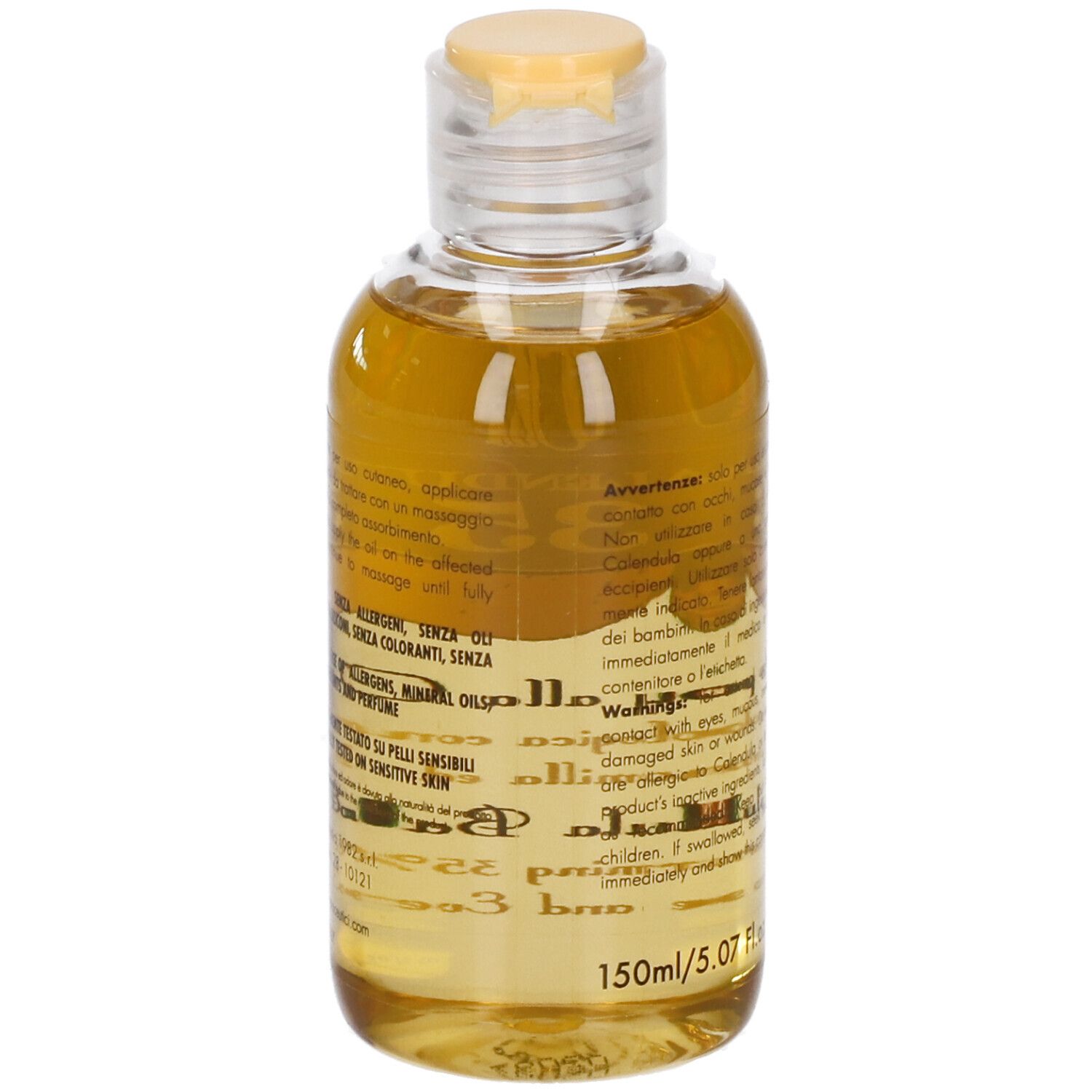 Retro di una bottiglia di olio per bambini. Etichetta con testo. Tappo giallo e bottiglia trasparente. Volume: 150 ml/5,07 fl.oz.