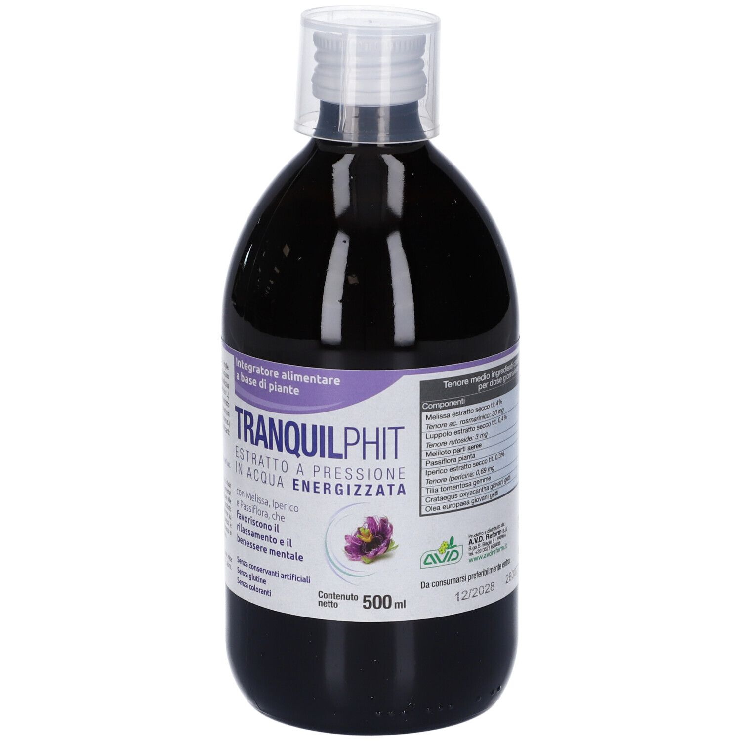 Fronte di una bottiglia trasparente con liquido scuro. Etichetta con nome del prodotto, illustrazione di una pianta e indicazione di 500ml.
