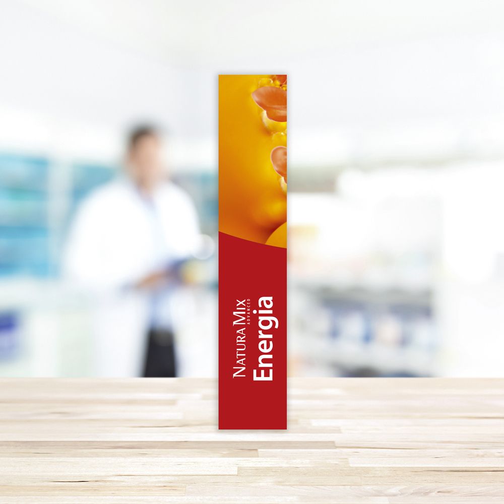 Confezione integratore. Colori rosso e giallo. Testo: Natura Mix Energia, Aboca. Specifico per adulti.