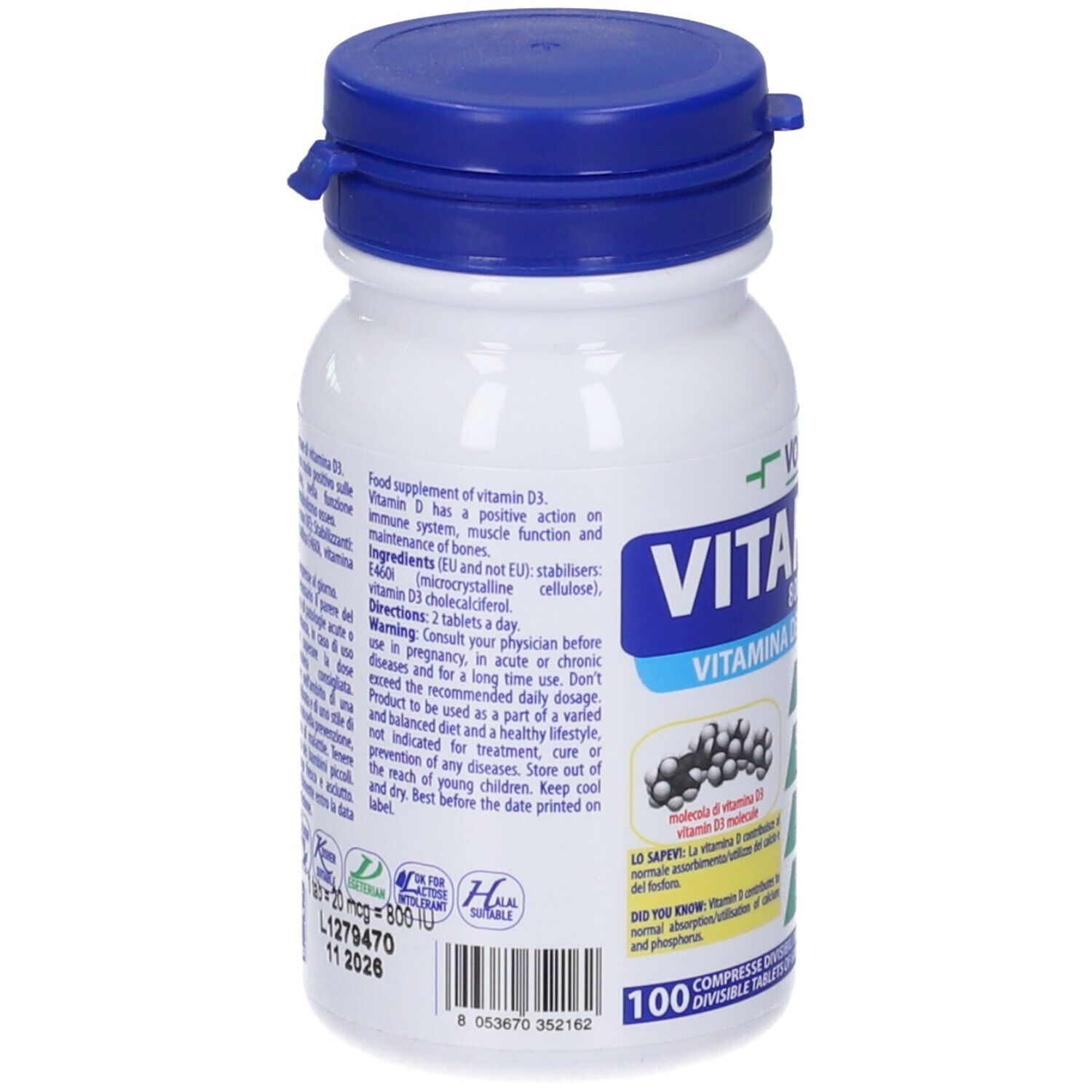 Retro del flacone bianco con tappo blu. Informazioni sulla vitamina D. Contiene 100 compresse. Con certificazioni.
