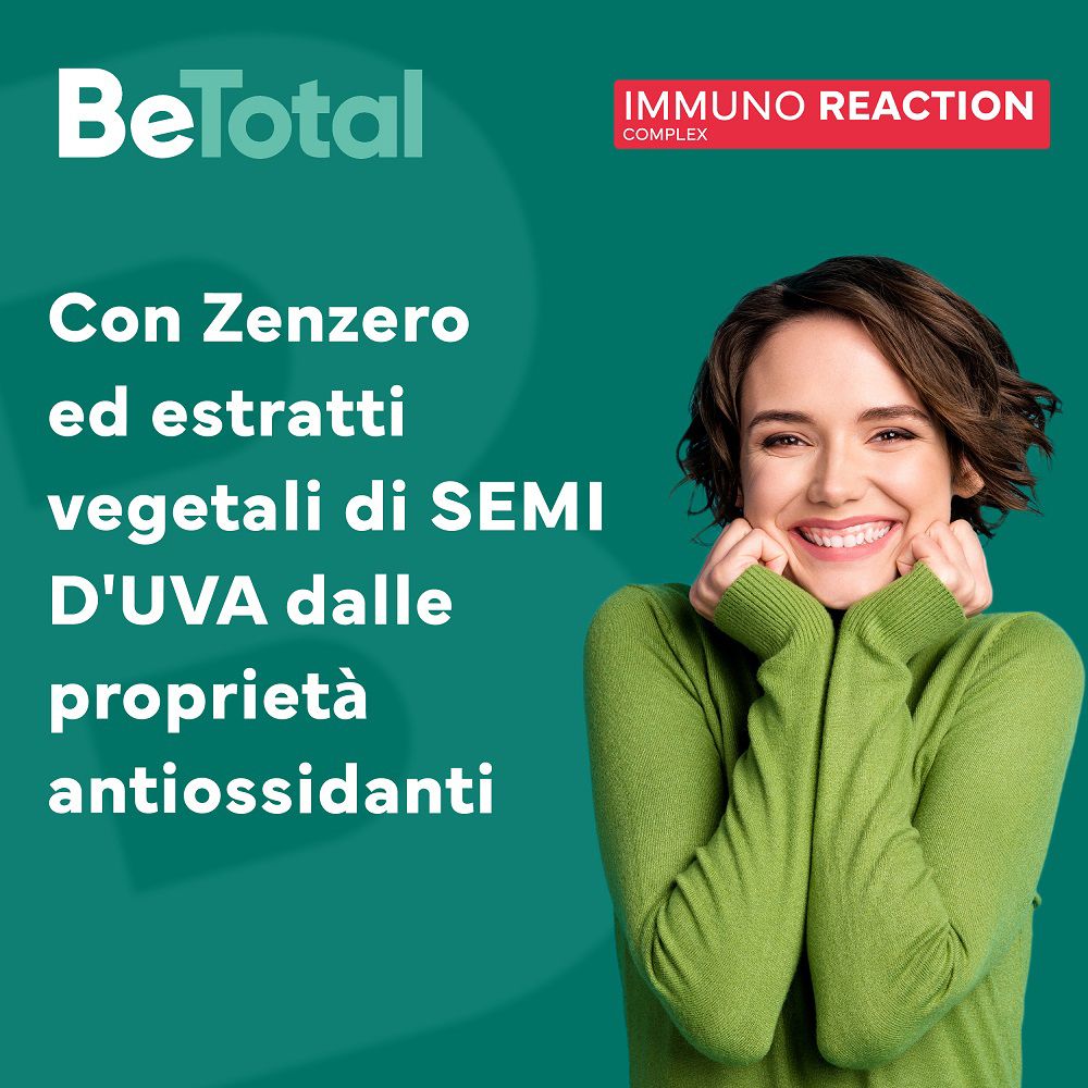 Donna sorridente. Testo: Con zenzero ed estratti vegetali di semi d'uva dalle proprietà antiossidanti. Sfondo verde.