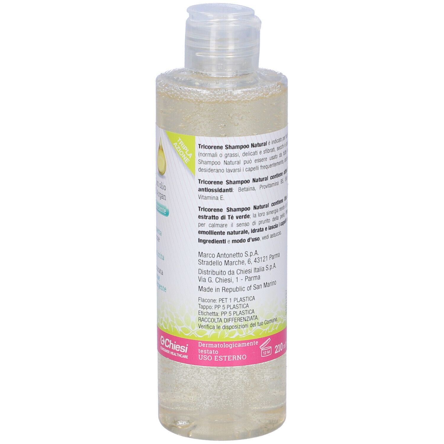 Flacone di shampoo Tricorene. Flacone trasparente con liquido giallastro. Con tappo a ribalta. Retro con informazioni sul prodotto.