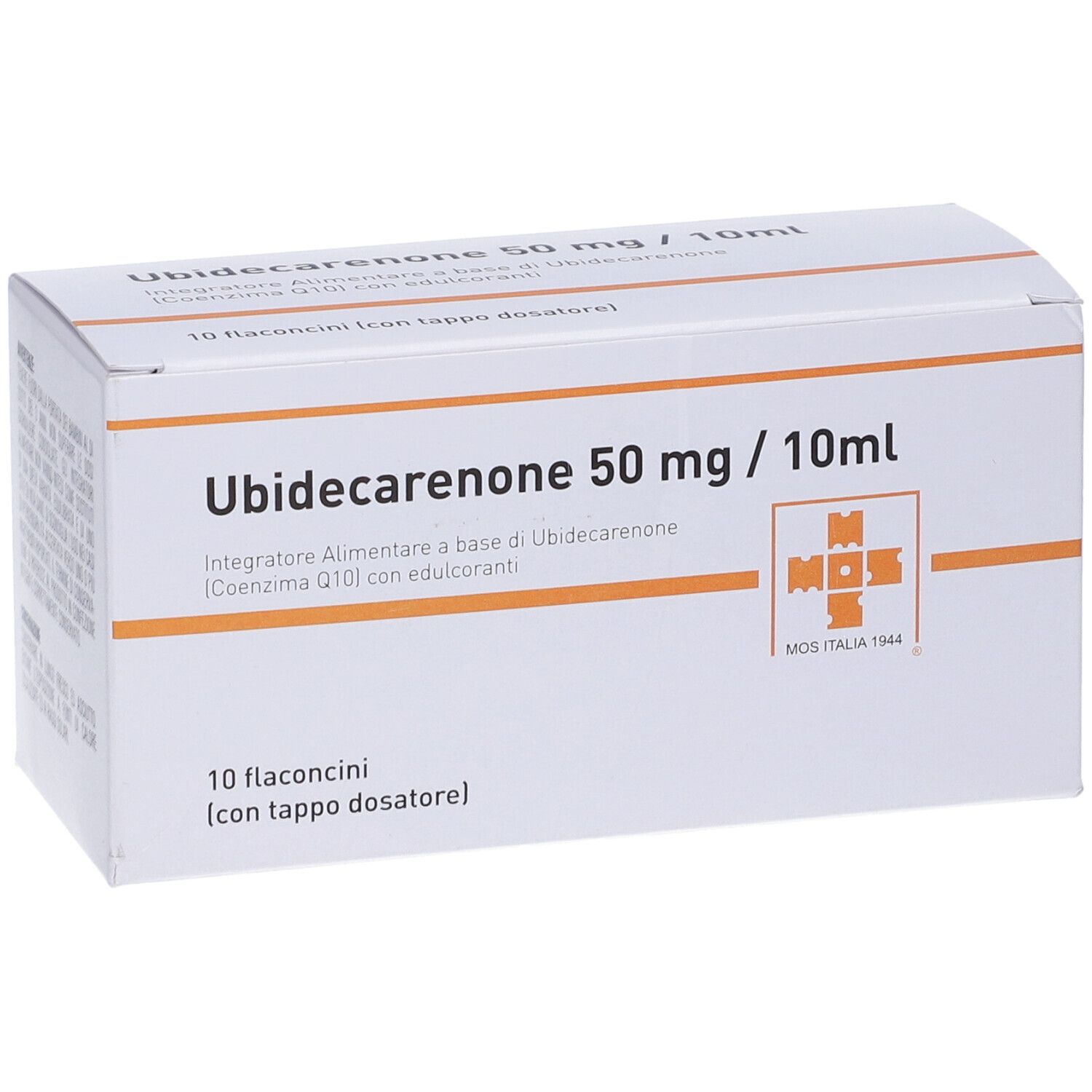 Scatola bianca con informazioni sul prodotto. Testo: Ubidecarenone 50 mg / 10ml. Vista obliqua.