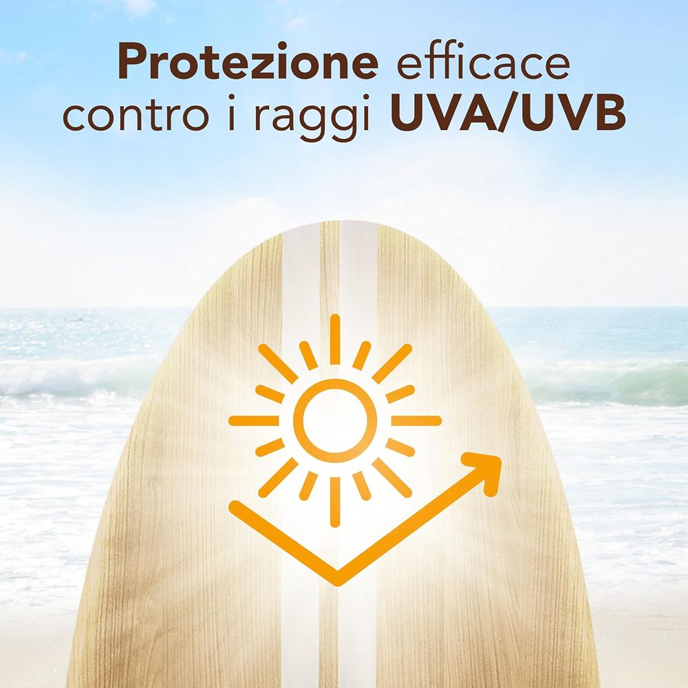 Tavola di legno con simbolo sole e freccia. Testo: 'Protezione efficace contro i raggi UVA/UVB'.