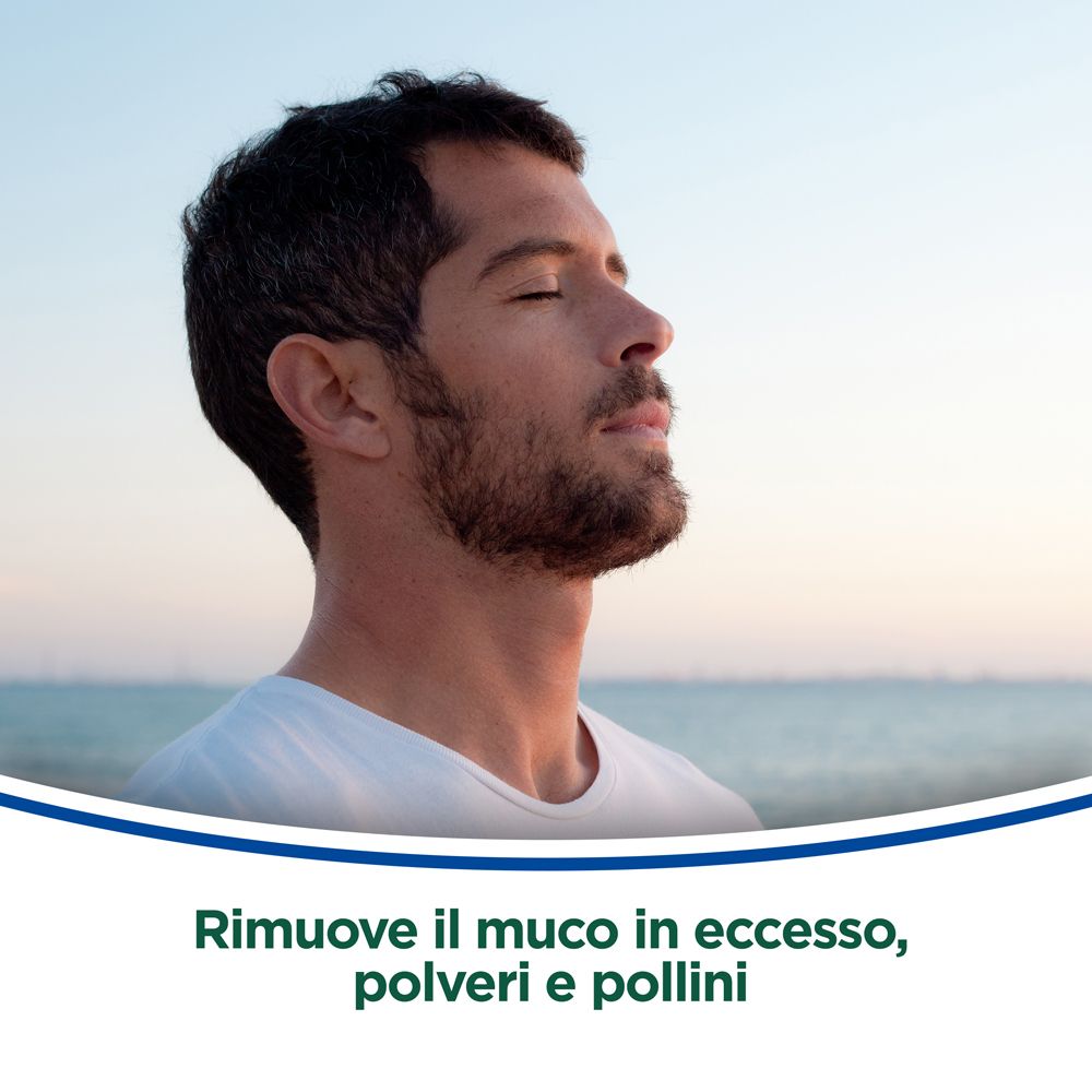 Uomo che respira. Testo: Rimuove il muco in eccesso, polveri e pollini.