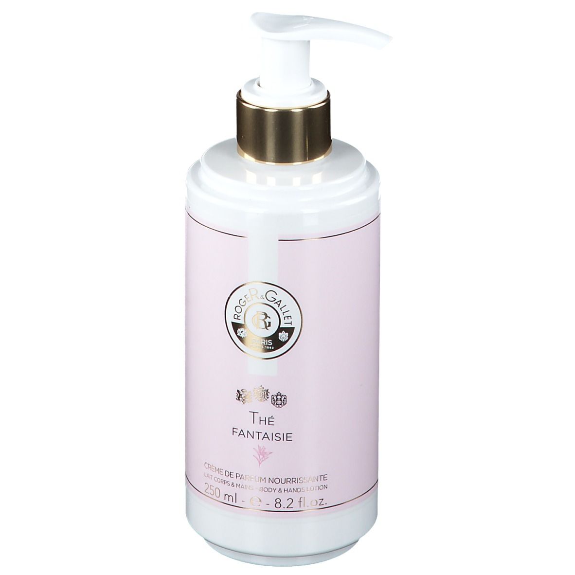 Flacone bianco con etichetta rosa, pompa dorata. Testo: Roger & Gallet, Thé Fantaisie, Crème Parfumée, 250 ml.