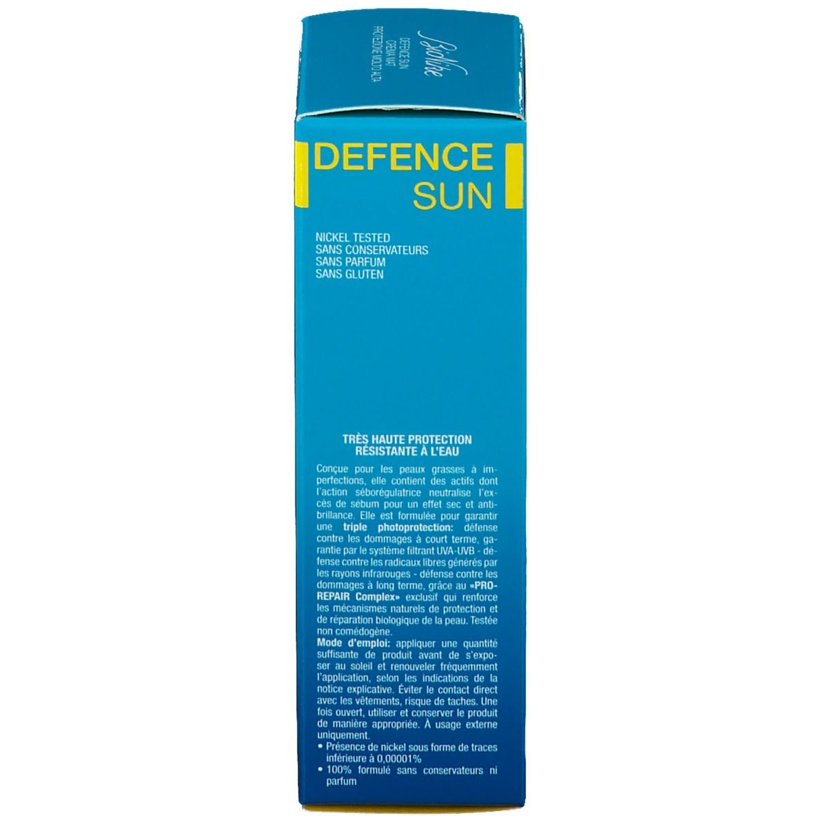 Retro della scatola turchese. Testo multilingue. Scritta: Defence Sun. Marca: BioNike. Con ingredienti.