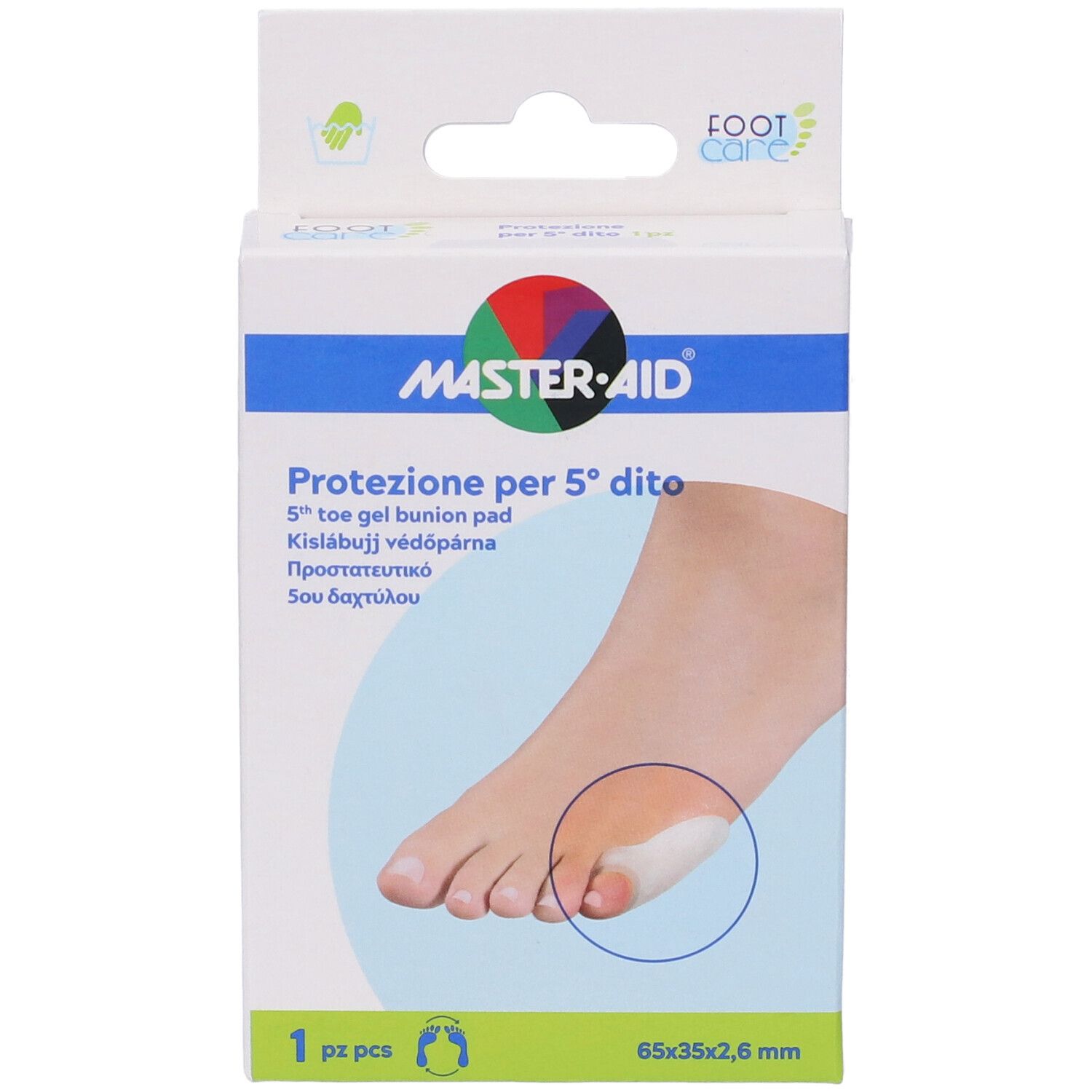 Confezione MASTER-AID Footcare. Prodotto: cuscinetto in gel per 5° dito. Immagine di un piede con cuscinetto. 1 pezzo. Dimensioni: 65x35x2,6 mm.