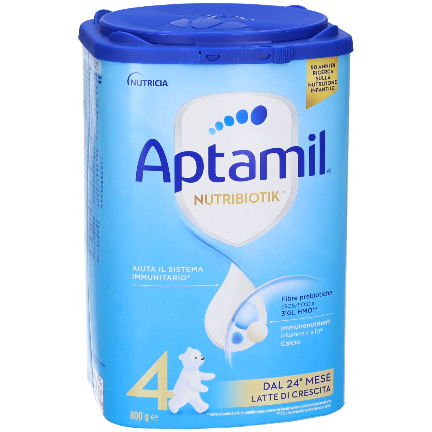 Lattina Aptamil 4, lattina blu con coperchio. Nome e logo del prodotto. Contiene 800g. Illustrazione orso. Testo in italiano.