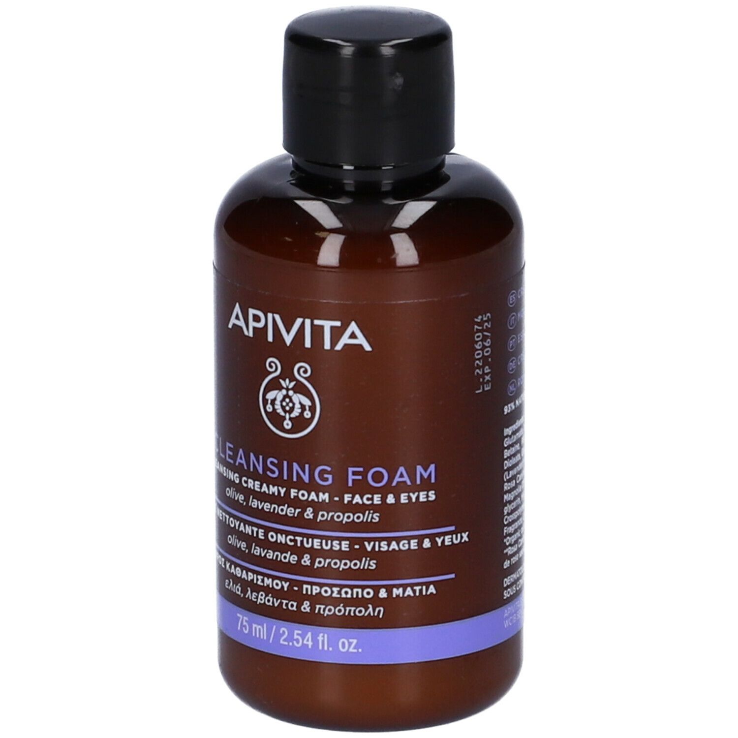 Flacone marrone con tappo nero. Scritta: APIVITA, Cleansing Foam, 75 ml. Contiene estratti di oliva, lavanda e propoli.