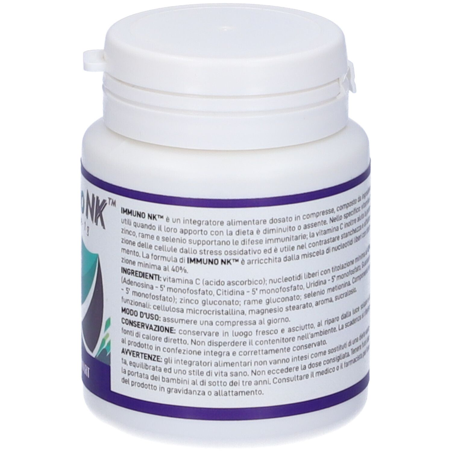 Retro del flacone bianco. Contiene informazioni su ingredienti, dosaggio e avvertenze. Contiene Nucleotidi liberi, vitamina C, zinco, rame e selenio.