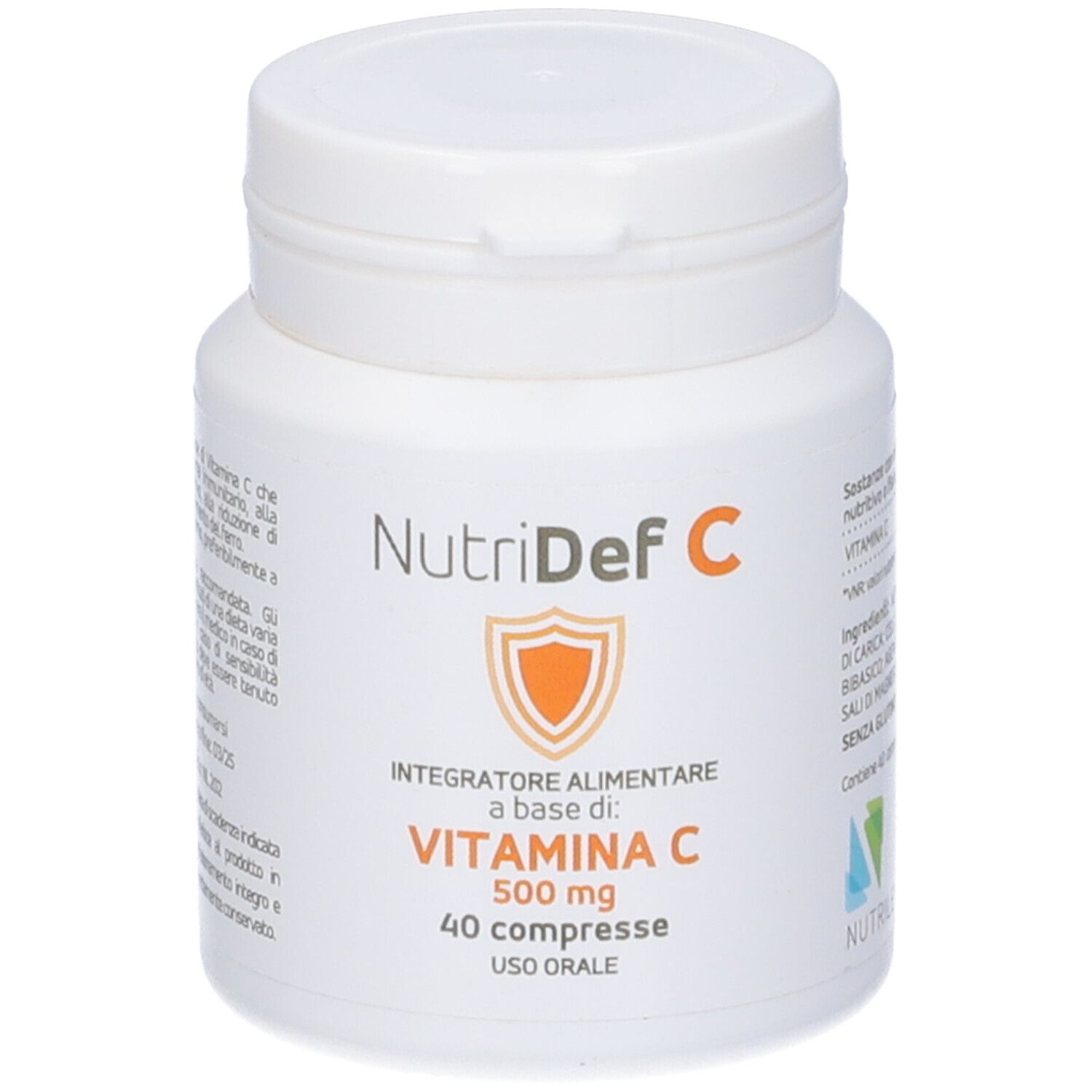 Flacone bianco 'NutriDef C' con 40 compresse di vitamina C, 500 mg. Uso orale. Scritte.