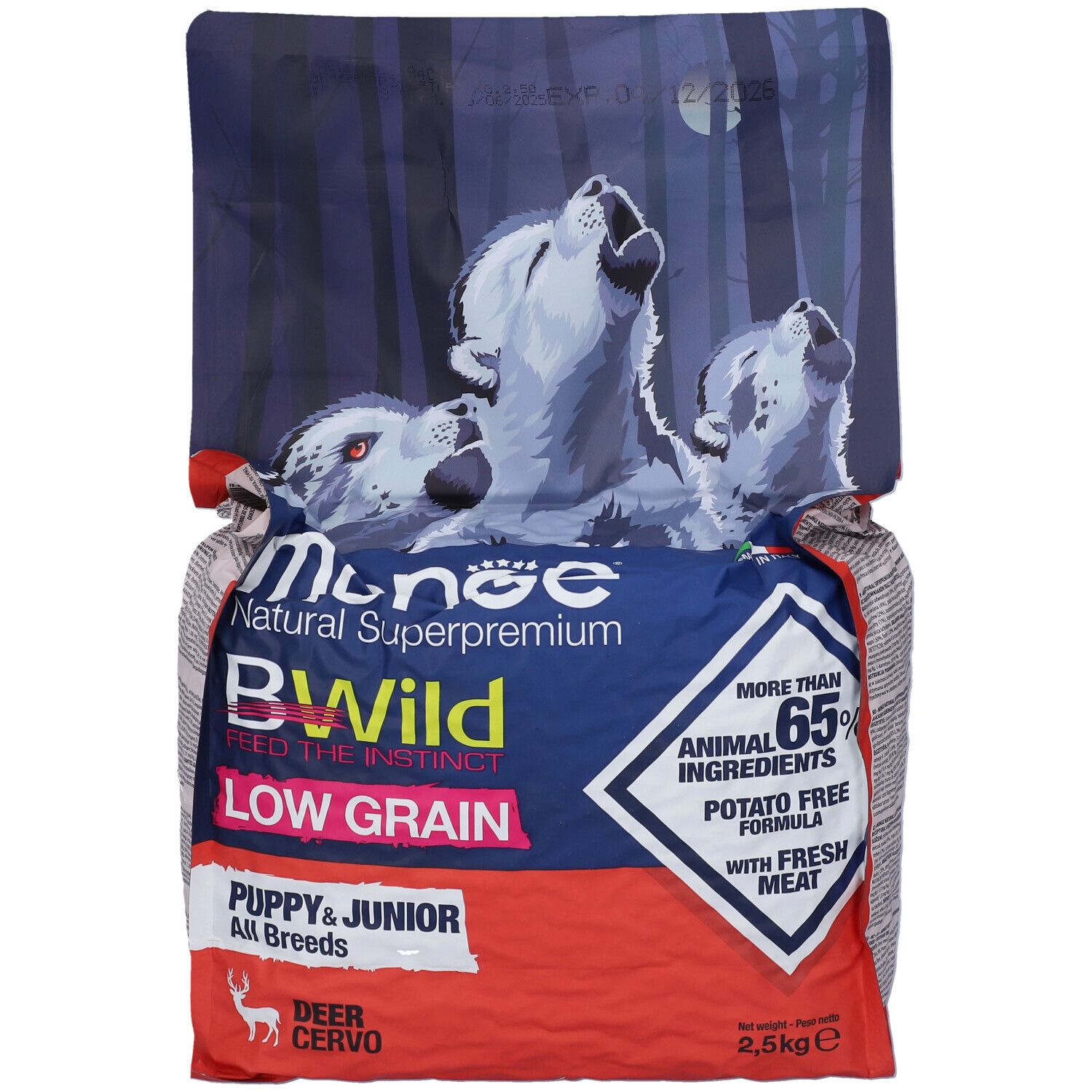 Confezione Monge BWild Low Grain Puppy & Junior All Breeds Cervo 2,5 kg. Illustrazione di lupi. Contiene oltre il 65% di ingredienti animali.