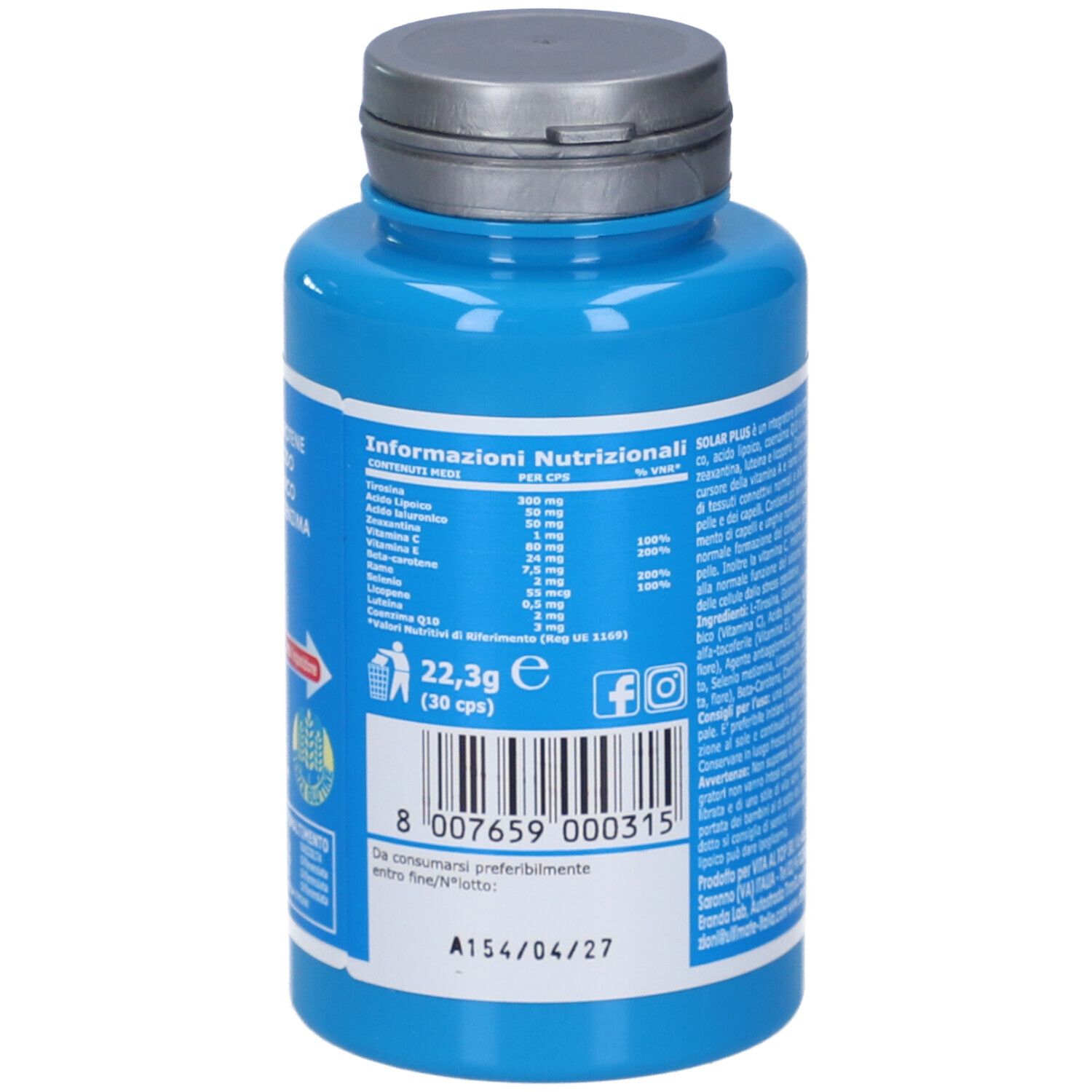 Flacone blu con tappo argentato. Retro con informazioni nutrizionali e codice a barre. 22,3g (30 capsule). Da consumarsi preferibilmente entro: A154/04/27.