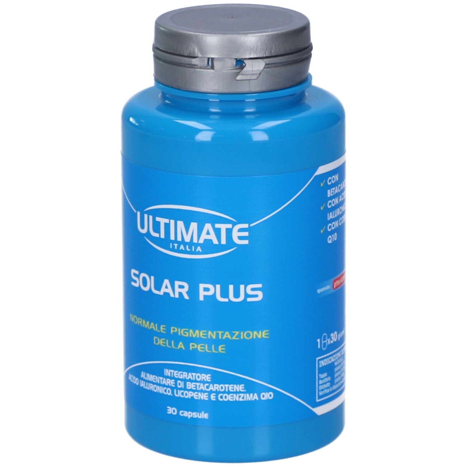 Flacone blu con tappo argentato. Scritta: ULTIMATE ITALIA, SOLAR PLUS, 30 capsule. Contiene betacarotene, acido ialuronico, coenzima Q10.