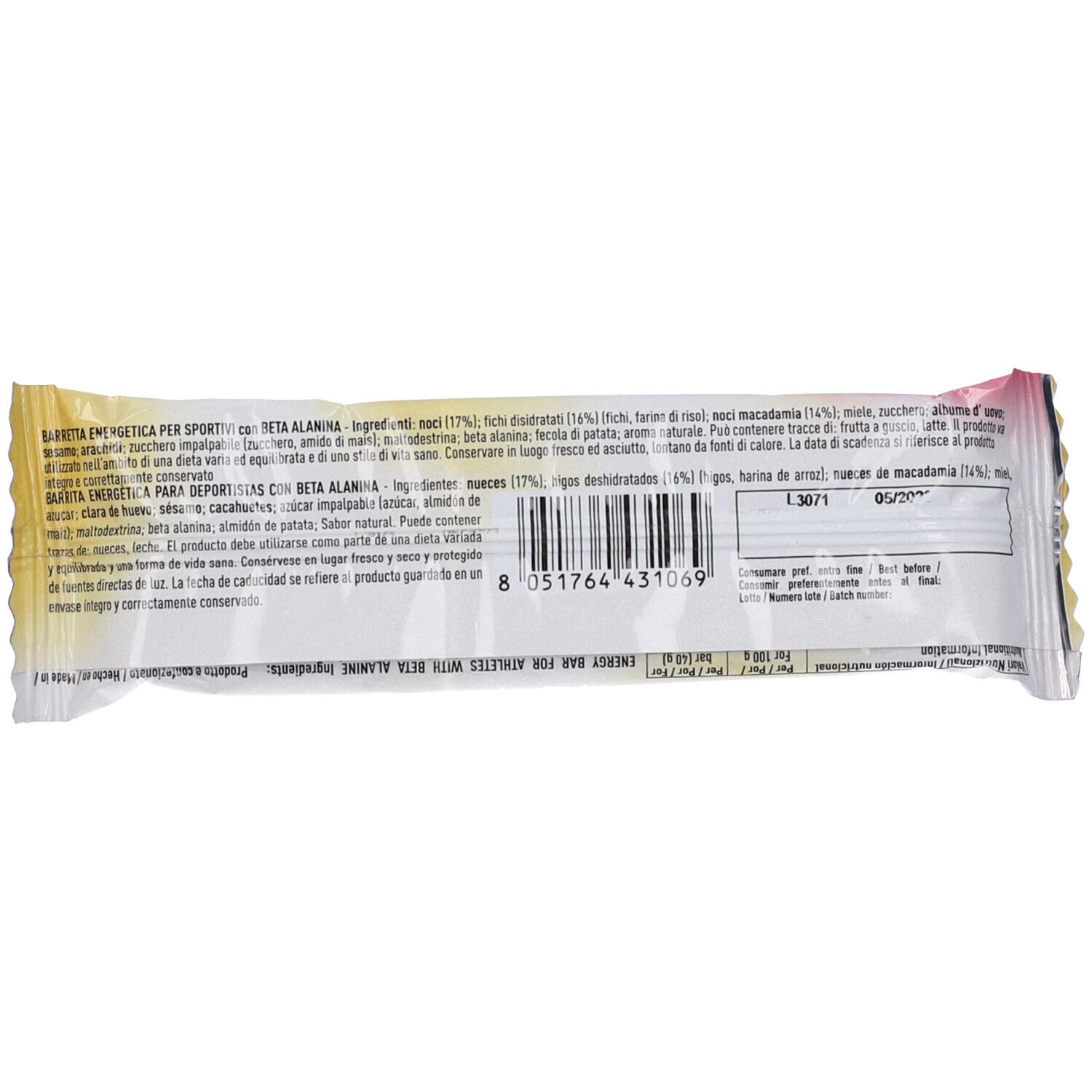 Retro della barretta energetica. Testo con ingredienti e informazioni nutrizionali. Scadenza.