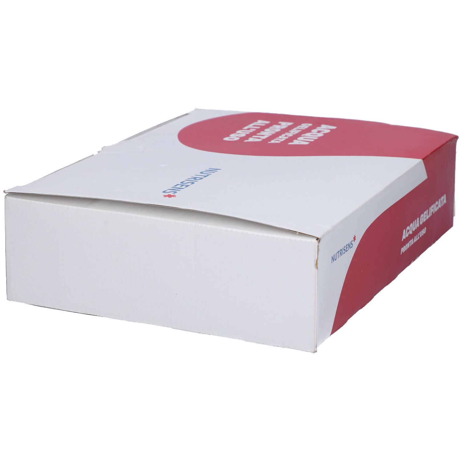 Confezione in cartone bianco e rosso. Scritta: ACQUA GELIFICATA PRONTA ALL'USO. Marchio: Nutrisens. Vista obliqua.