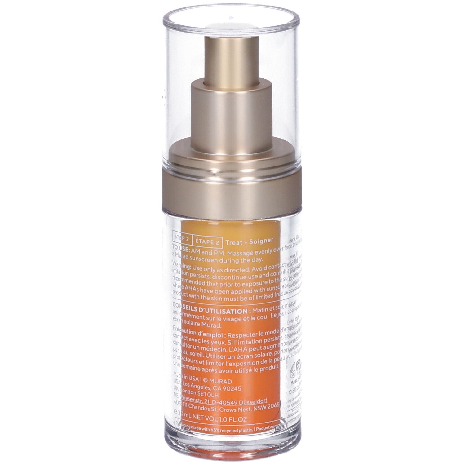Flacone trasparente con erogatore dorato e liquido arancione. Scritta: Murad, Vita-C Glycolic Serum. Testo sul retro.